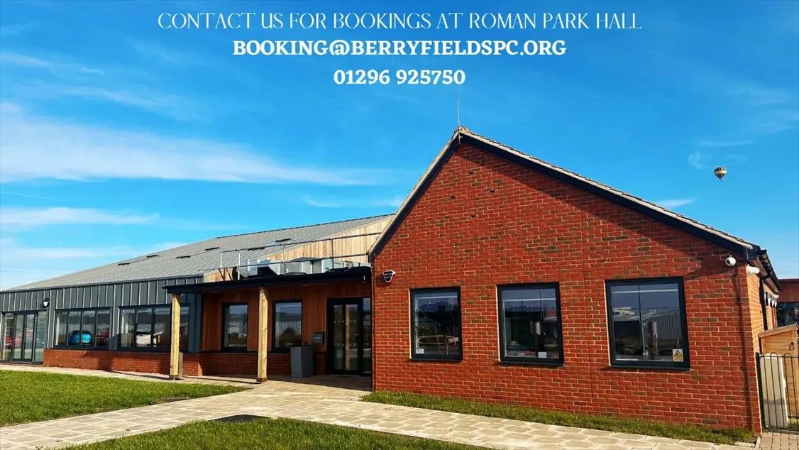 Roman Park Hall, Aylesbury, Buckinghamshire Large new modern building