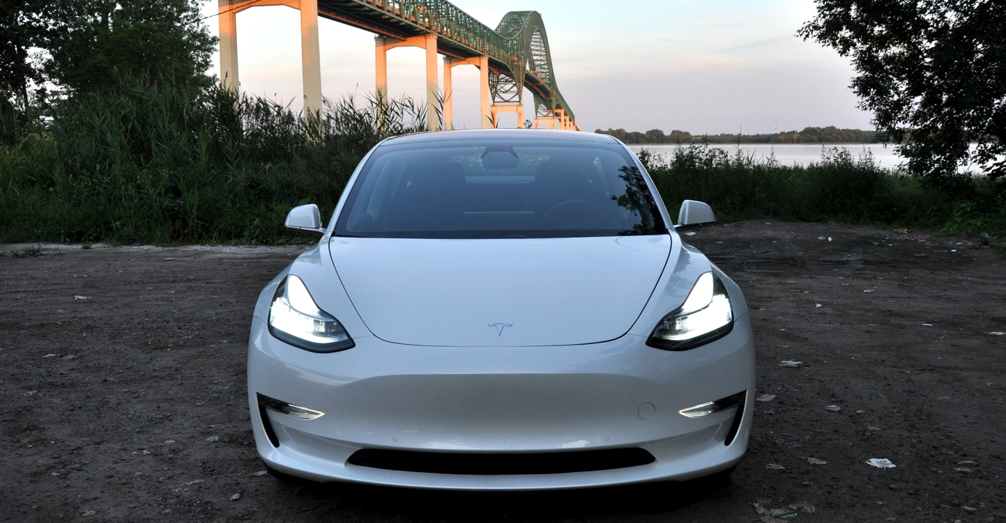 « Tesla Model 3 » disponible pour location à court terme VE Passion