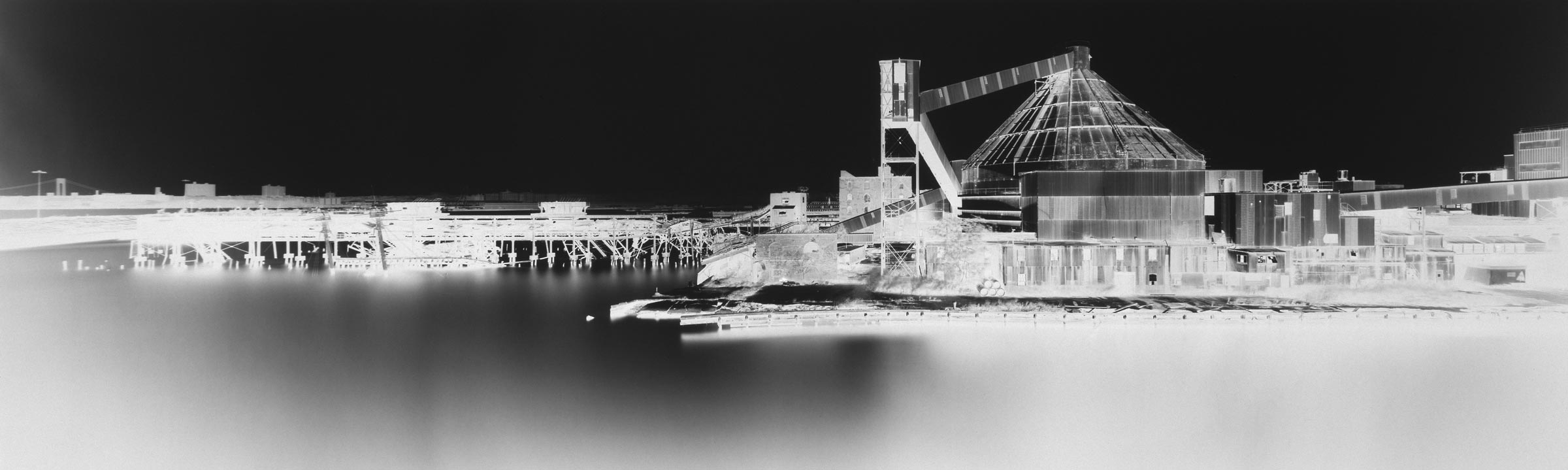 Red Hook Vera Lutter