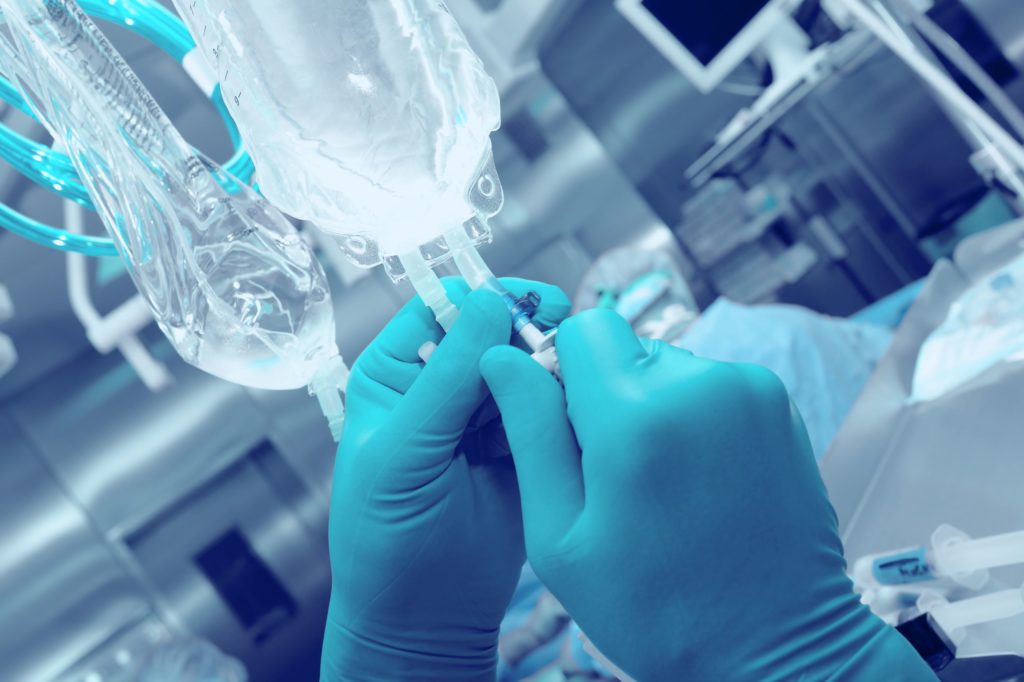 Pode haver assistência médica sem plástico? Movimento