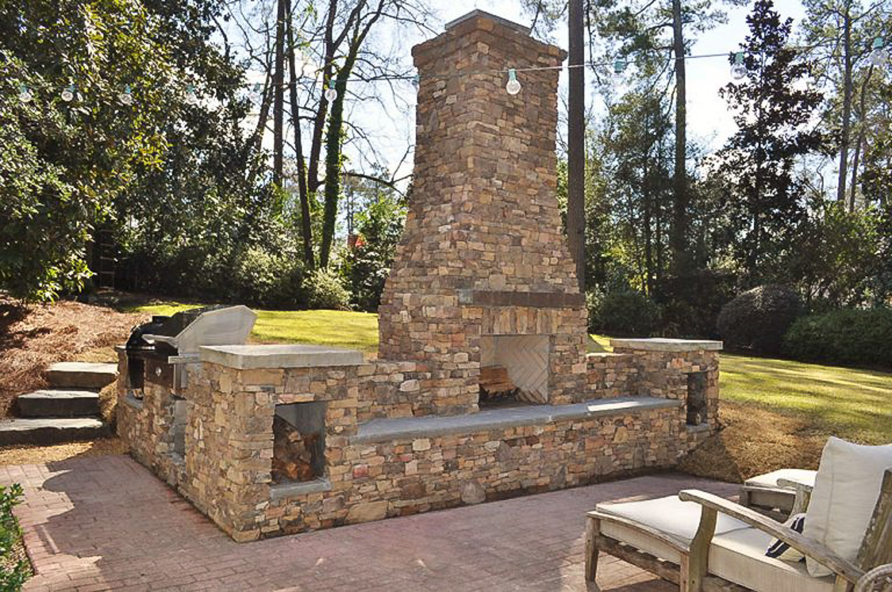 Beautiful Outdoor Firepits and Fireplaces Verdant Landscape