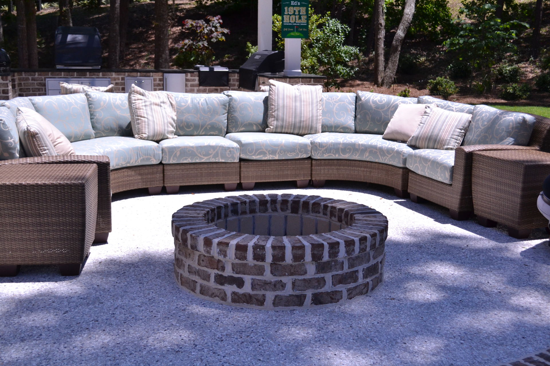 Beautiful Outdoor Firepits and Fireplaces Verdant Landscape