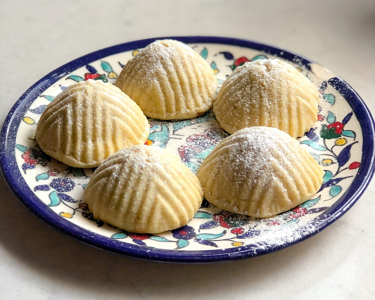 Date maamoul (filled cookies) Vered's Israeli Cooking