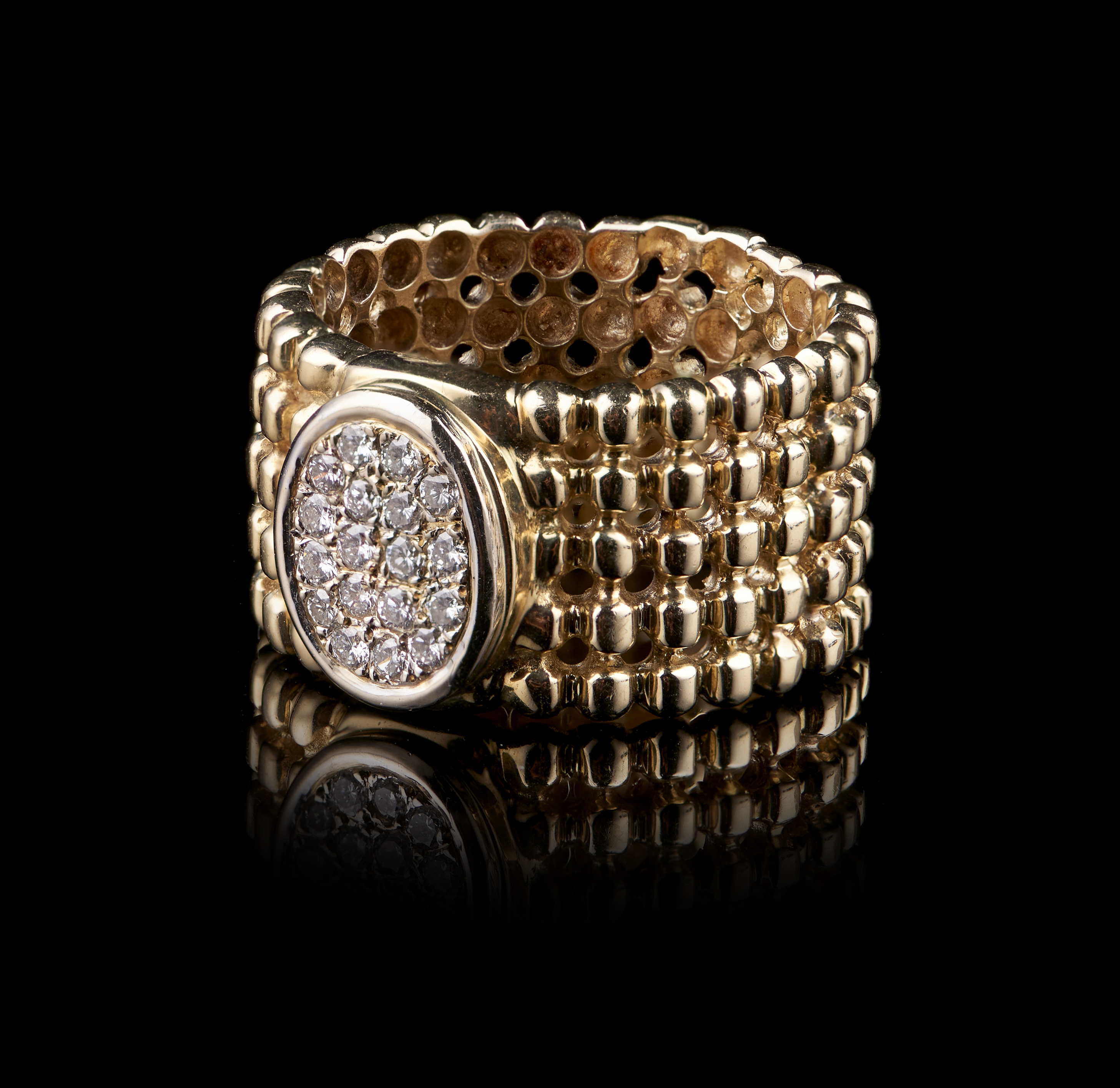 [Auction 143] Lot 1010 A ring VERITAS Art Auctioneers