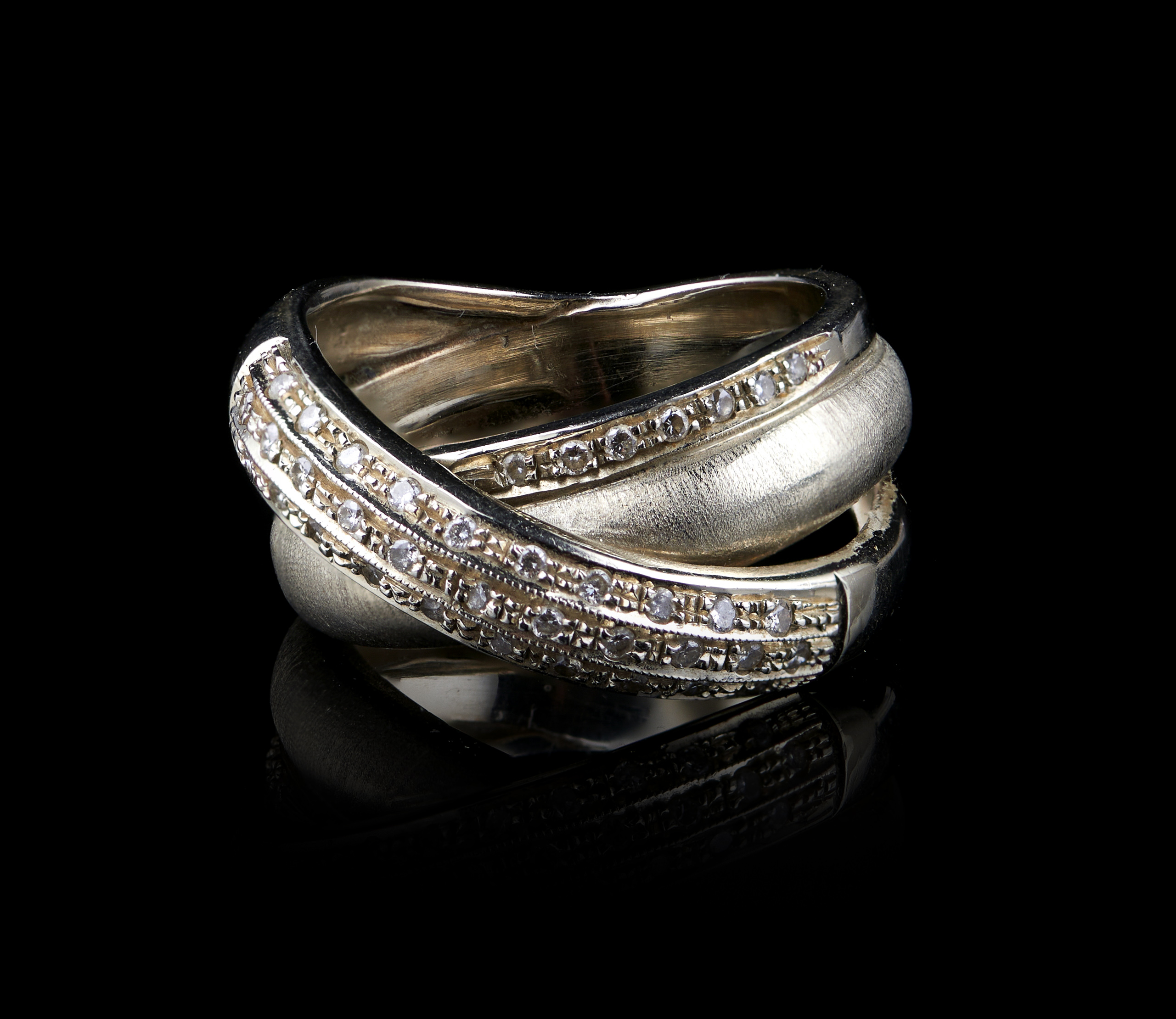 [Auction 143] Lot 1080 A ring VERITAS Art Auctioneers