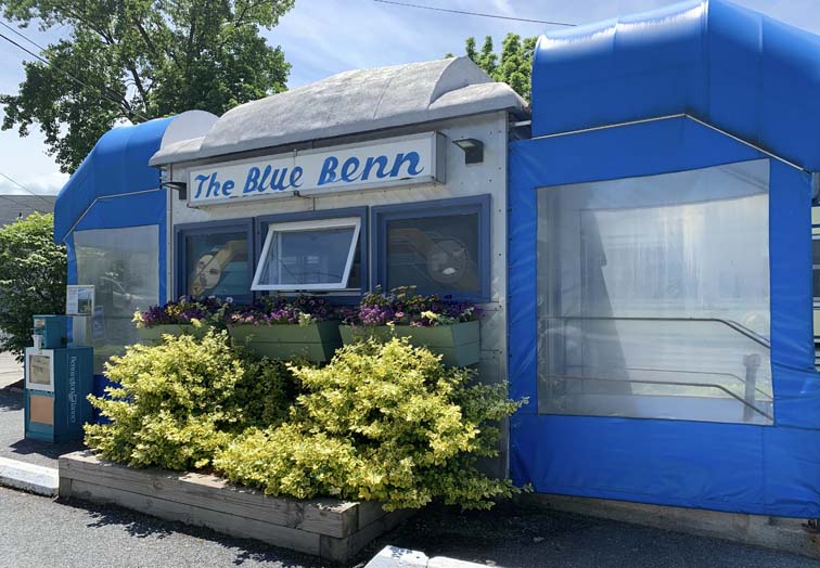 Diners, Cafés , Delis and More Vermont Begins Here