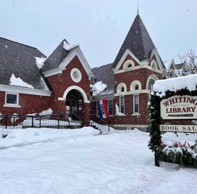 Chester Selectboard discusses library benefits, STRs The Vermont