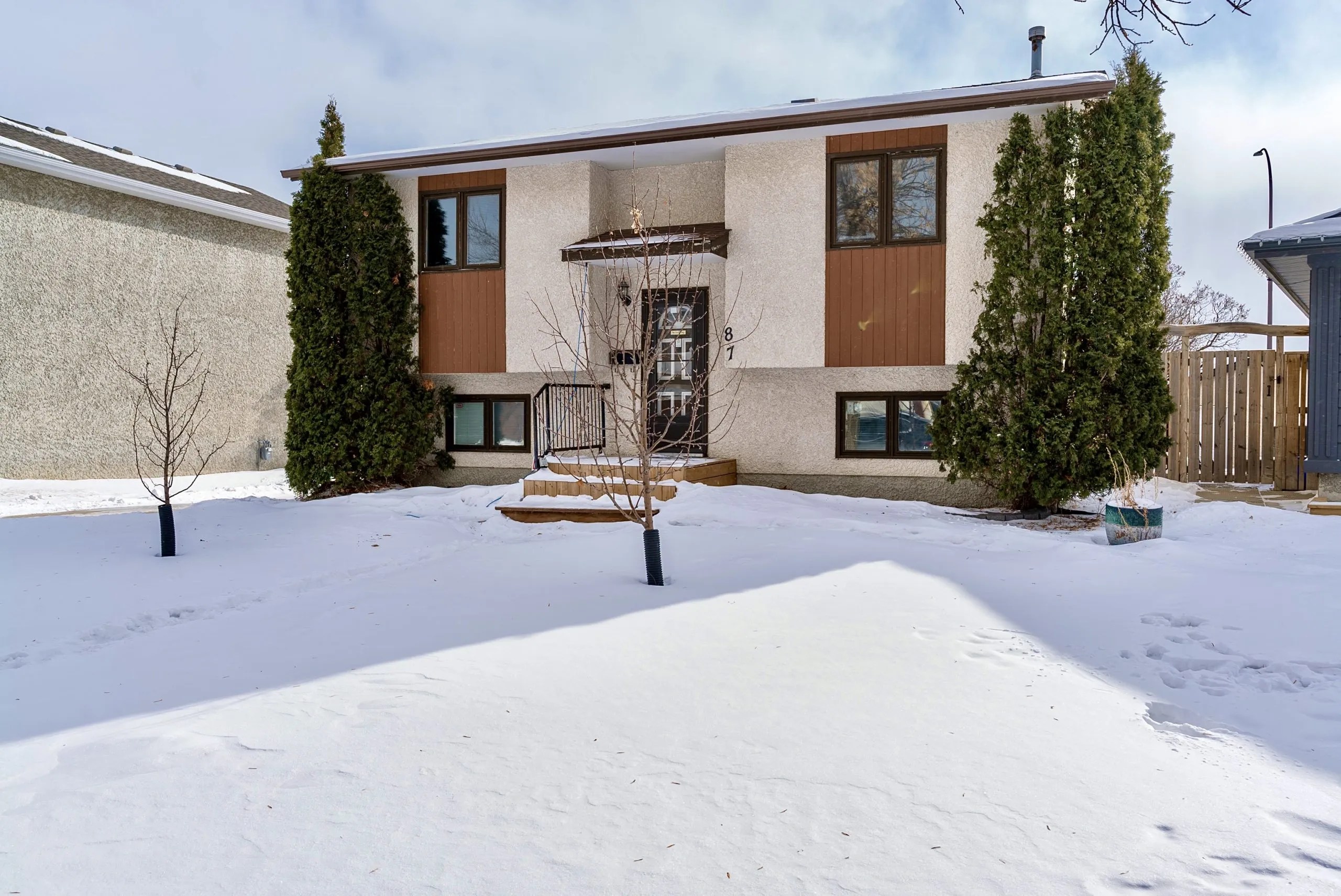 87 Nutley Circle, River Park South, Winnipeg, MB Versace Real Estate