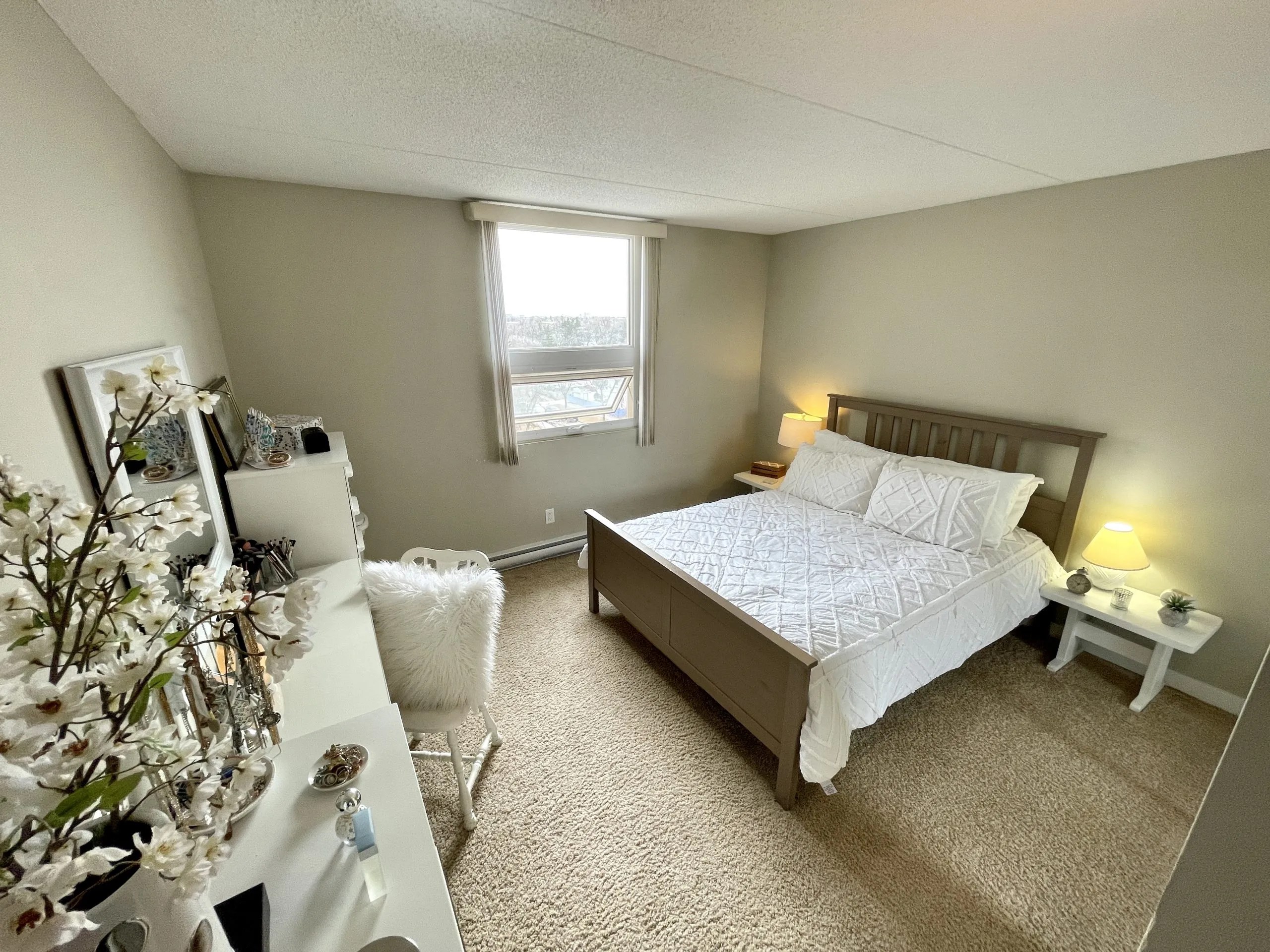 6041030 Grant Avenue, Crescentwood, Winnipeg, MB Versace Real Estate