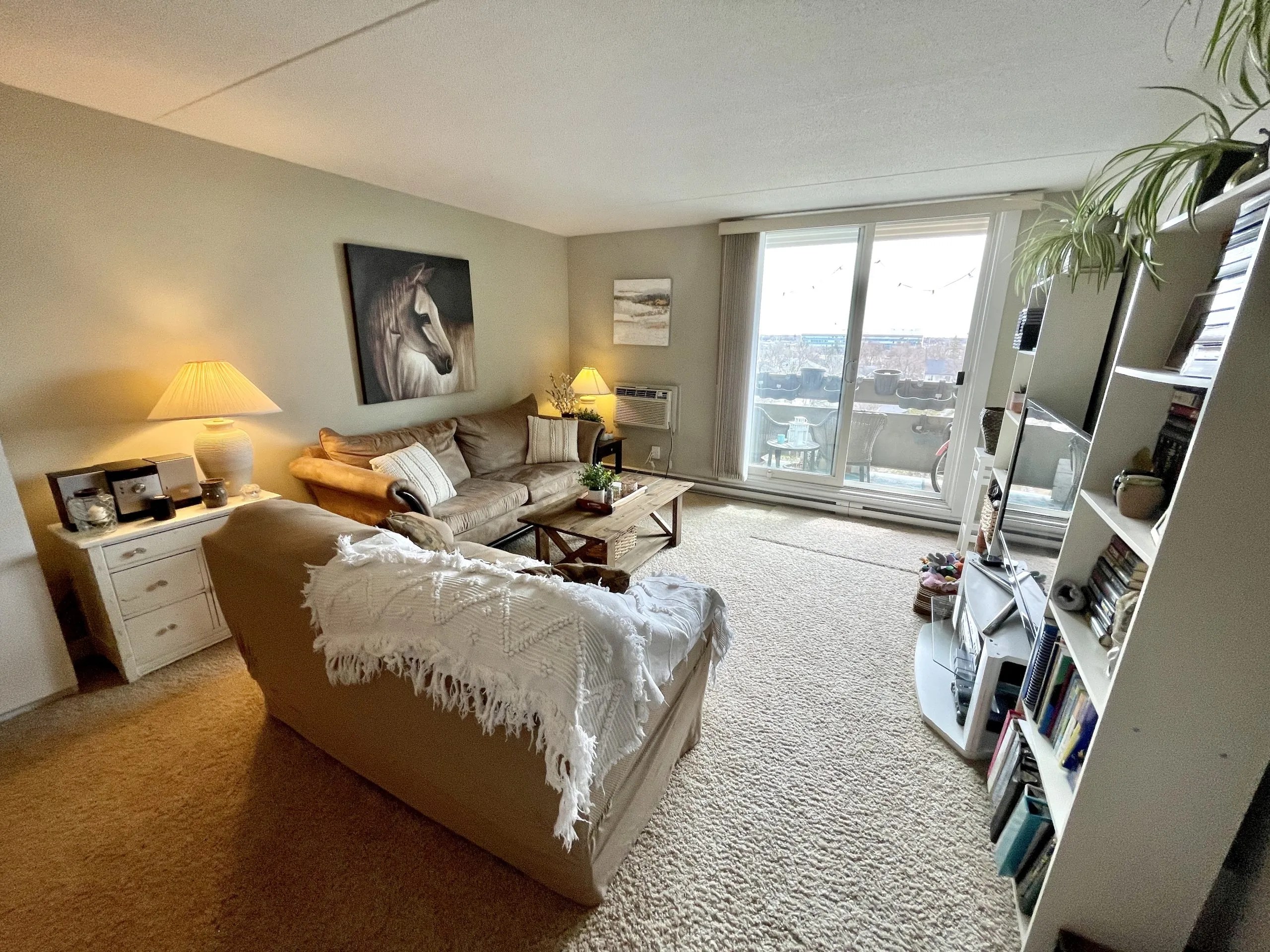 6041030 Grant Avenue, Crescentwood, Winnipeg, MB Versace Real Estate