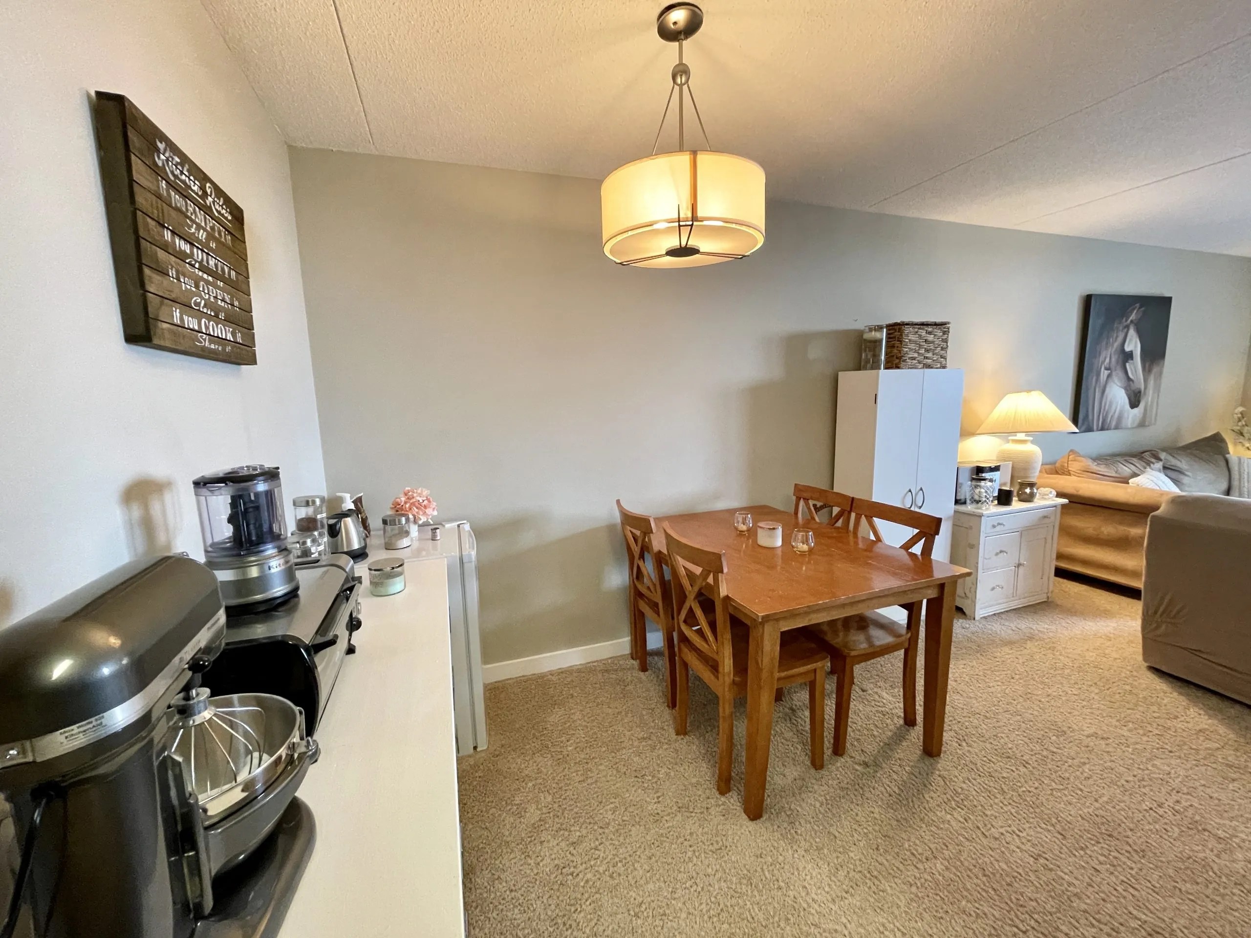 6041030 Grant Avenue, Crescentwood, Winnipeg, MB Versace Real Estate