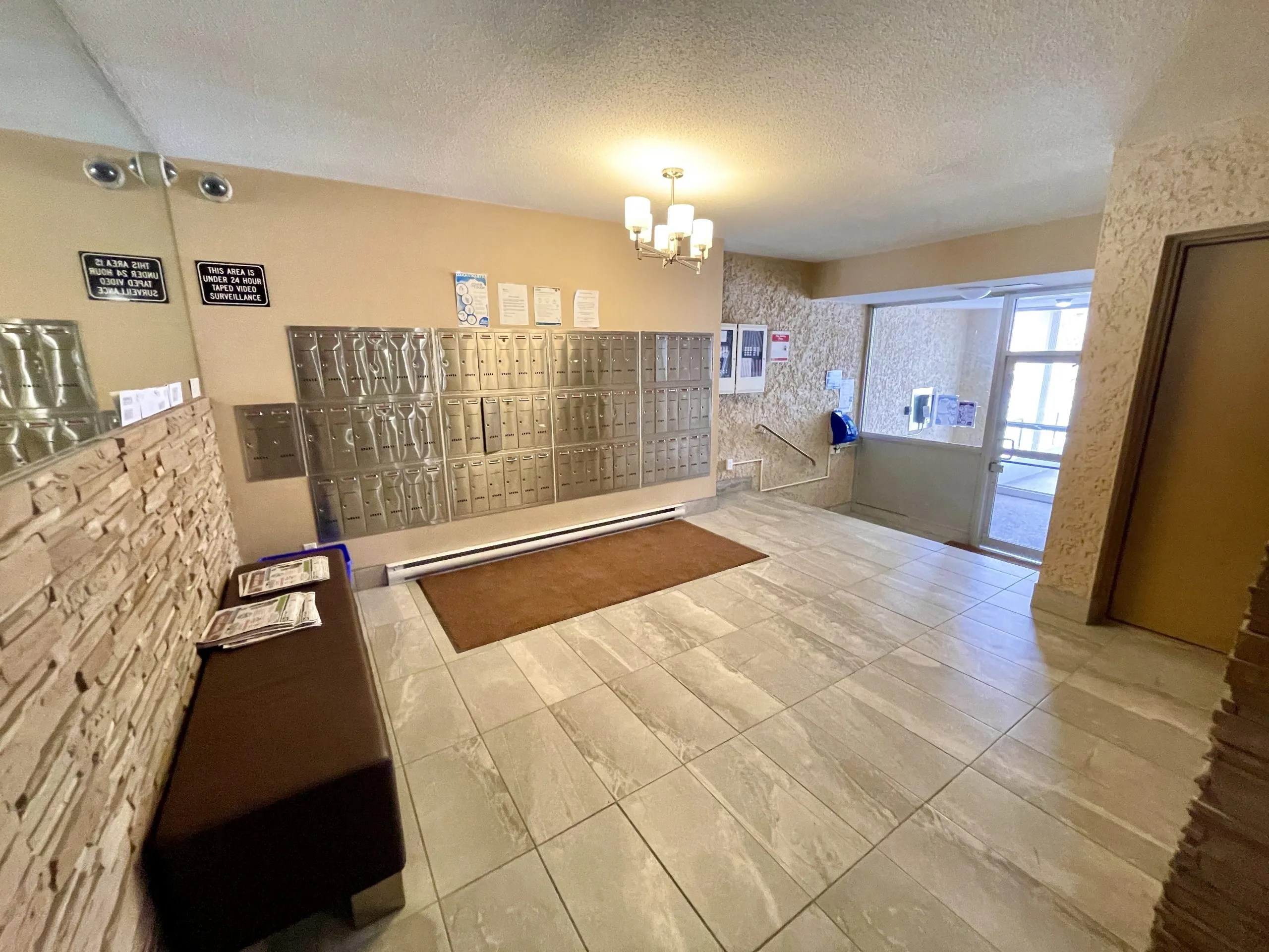 6041030 Grant Avenue, Crescentwood, Winnipeg, MB Versace Real Estate