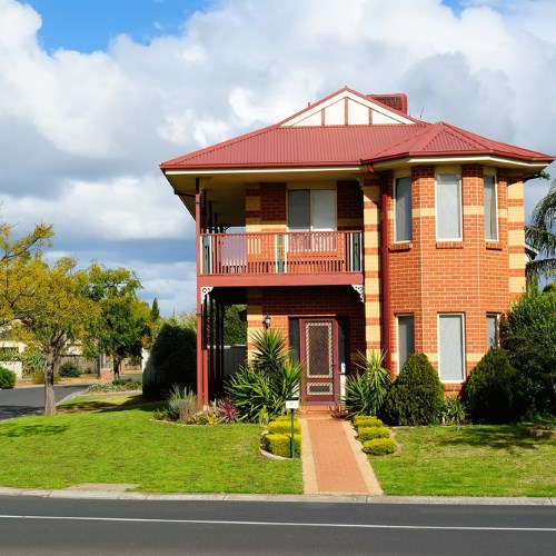 Melbourne property valuers value real estate investments?