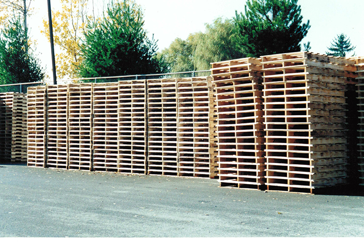 Versatile Wood Fabrication Custom Wood Pallets & Skids