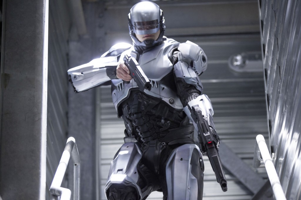 China crea robot policía que patrullará sus bancos y escuelas [+Video