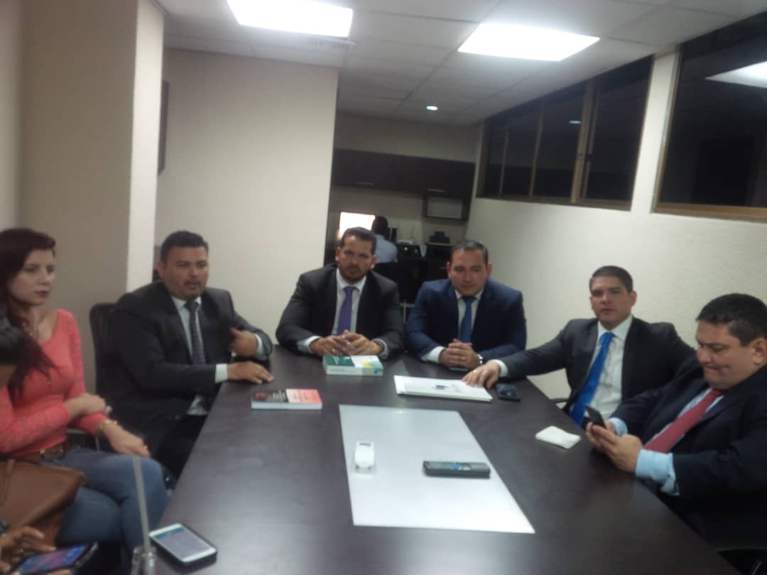 Abogados y familiares de presos por caso Cobis denuncian
