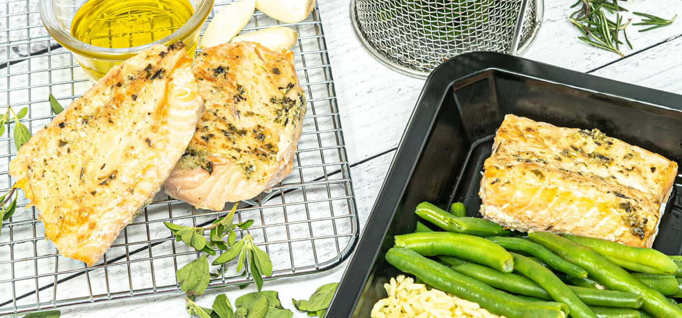 Salmon, Saffron Rice & Green Beans Vertical Diet