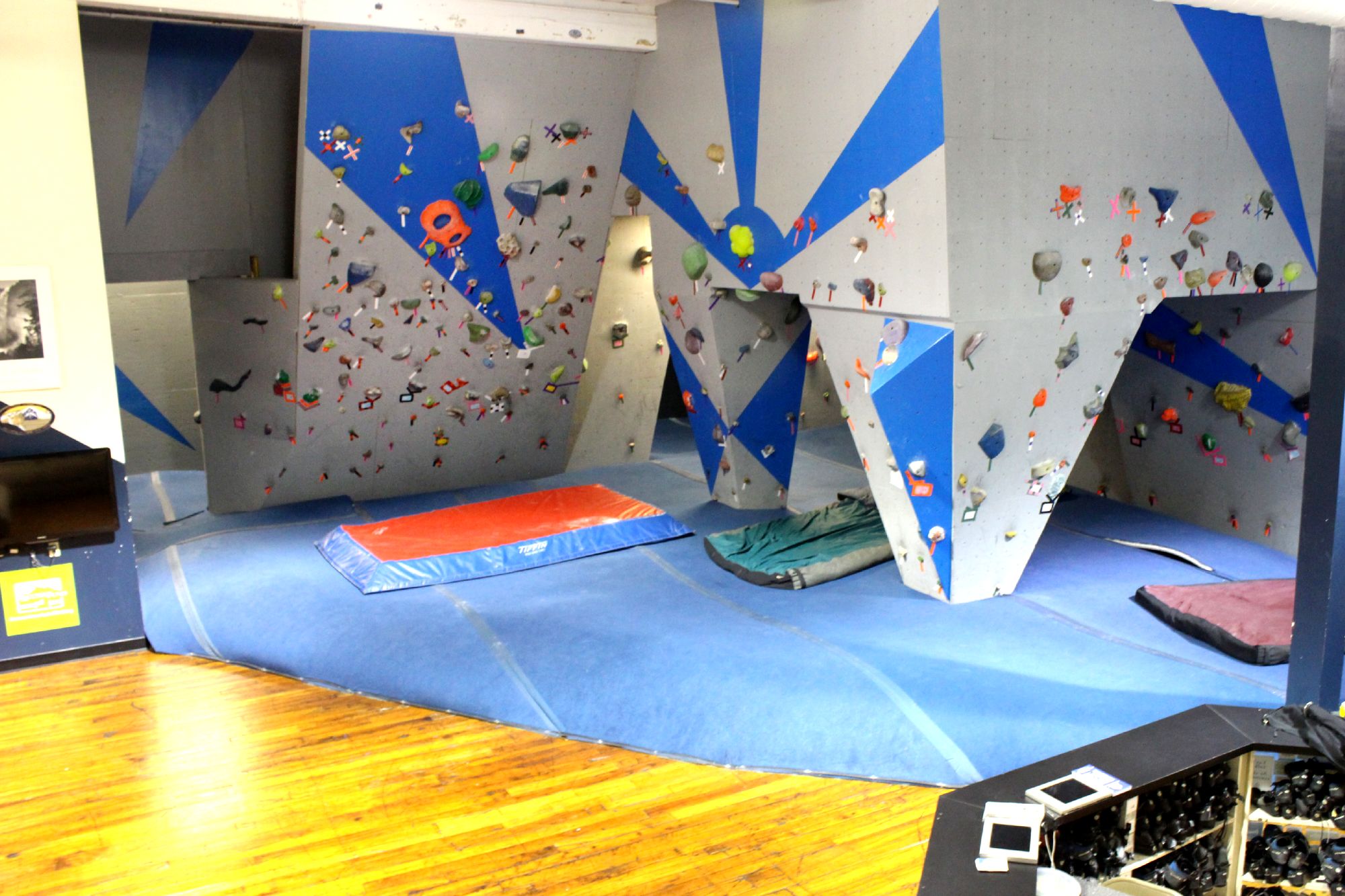 Gallery Manchester Vertical Dreams Indoor Climbing Gym