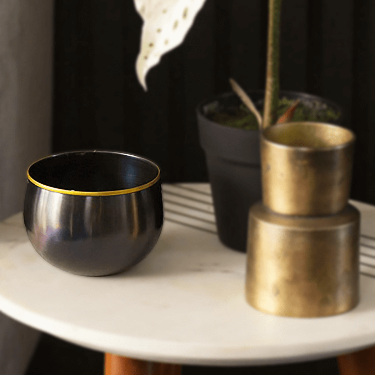 Kanpur Metal Container Shop Vert Nook