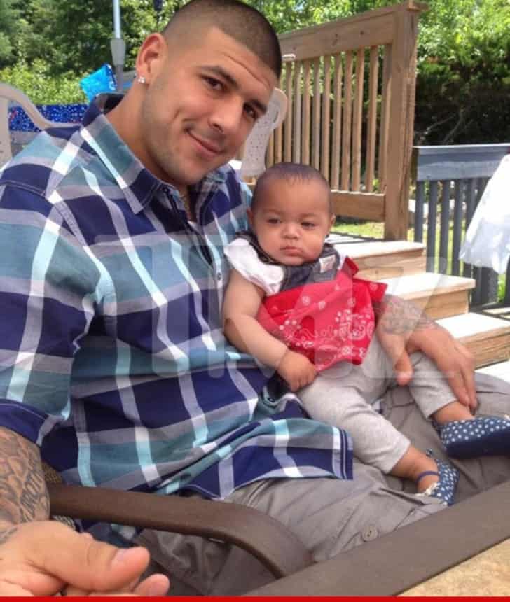 Aaron Hernandez's Daughter | How Old Is She? [2021 Update]