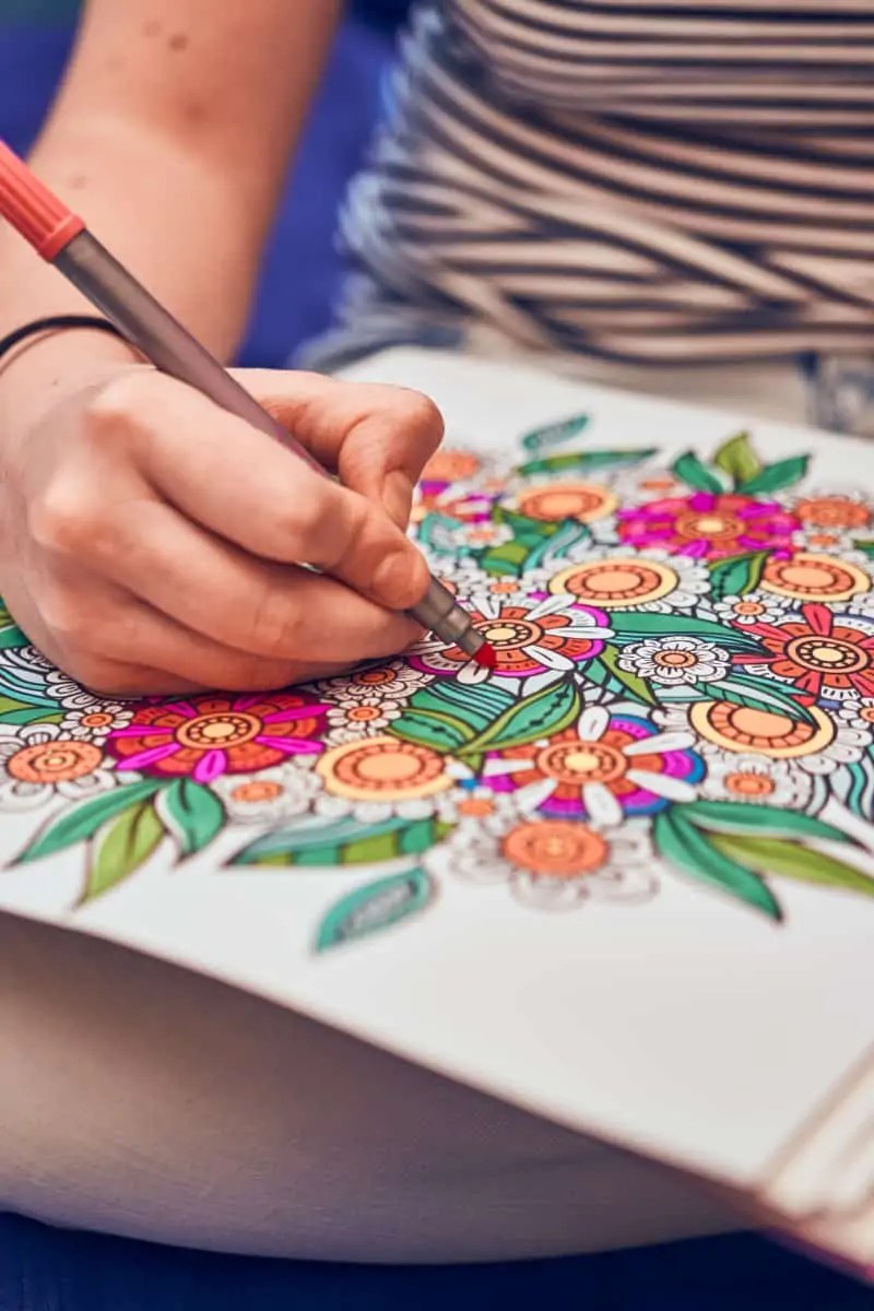 10 Best Markers For Adult Coloring Books in 2023