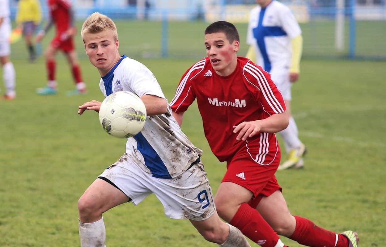 Why Do Soccer Players Wear Bras? (9 Reasons Why)