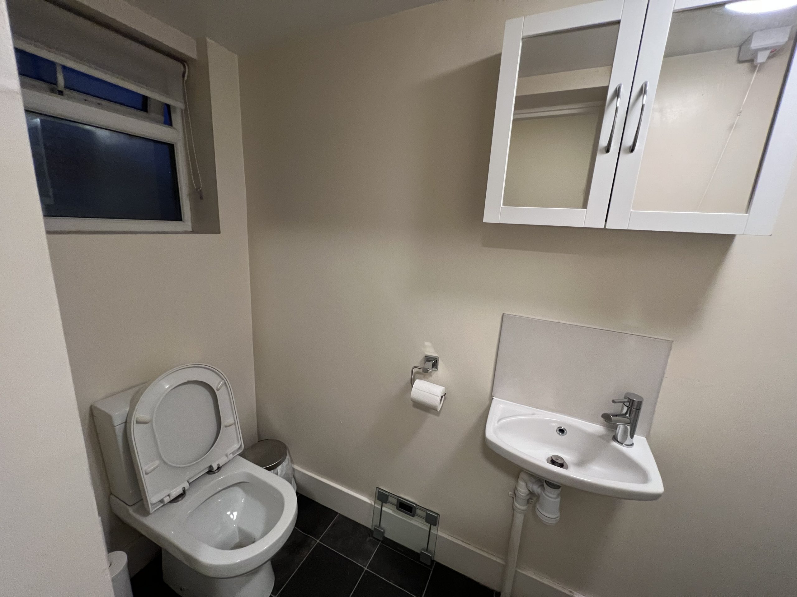 Double Rooms to Rent in Hall Green, B28 Very Nice Homes