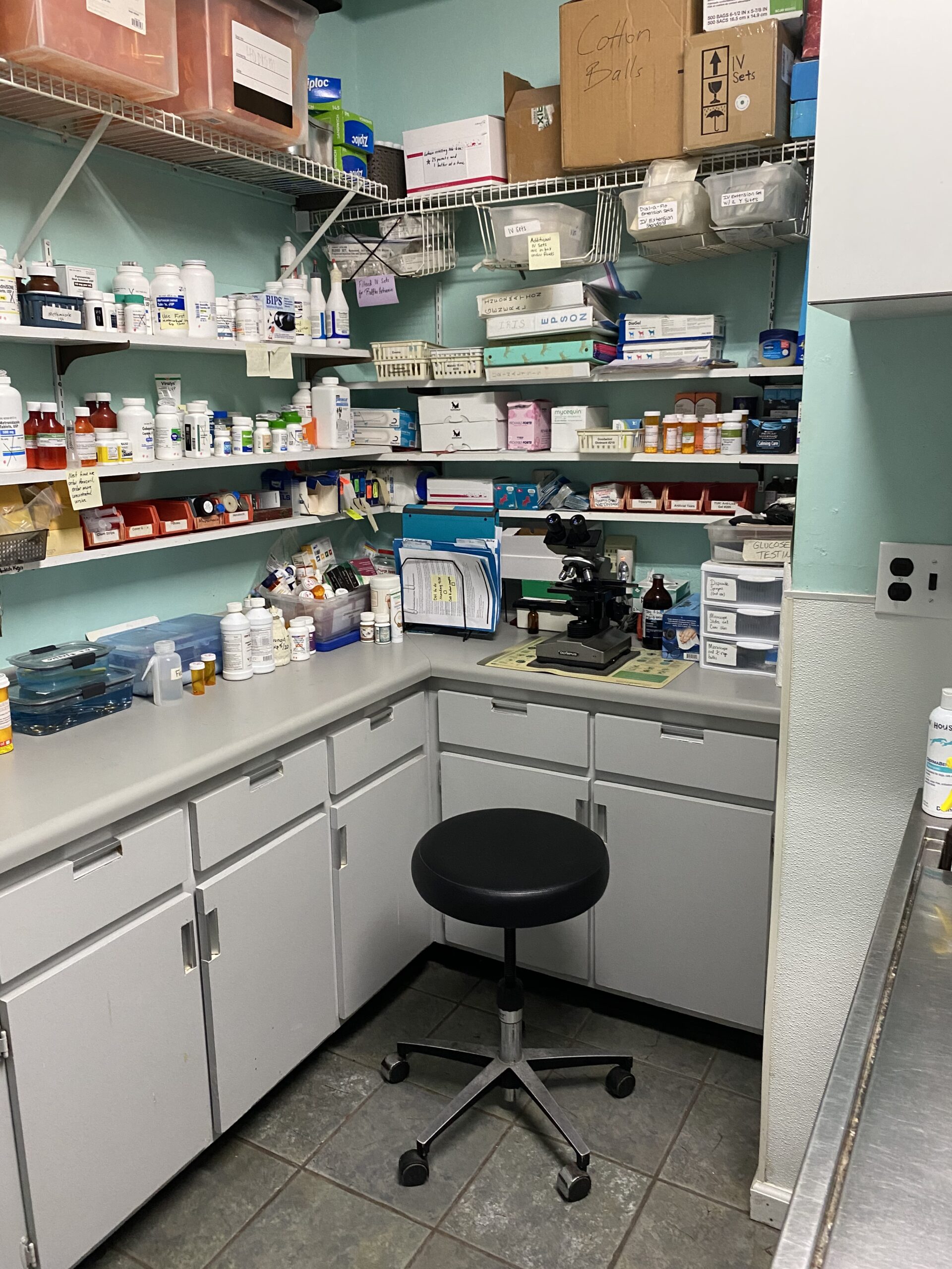 Cross Creek Animal Clinic, Inc. Veterinary Practice Transition