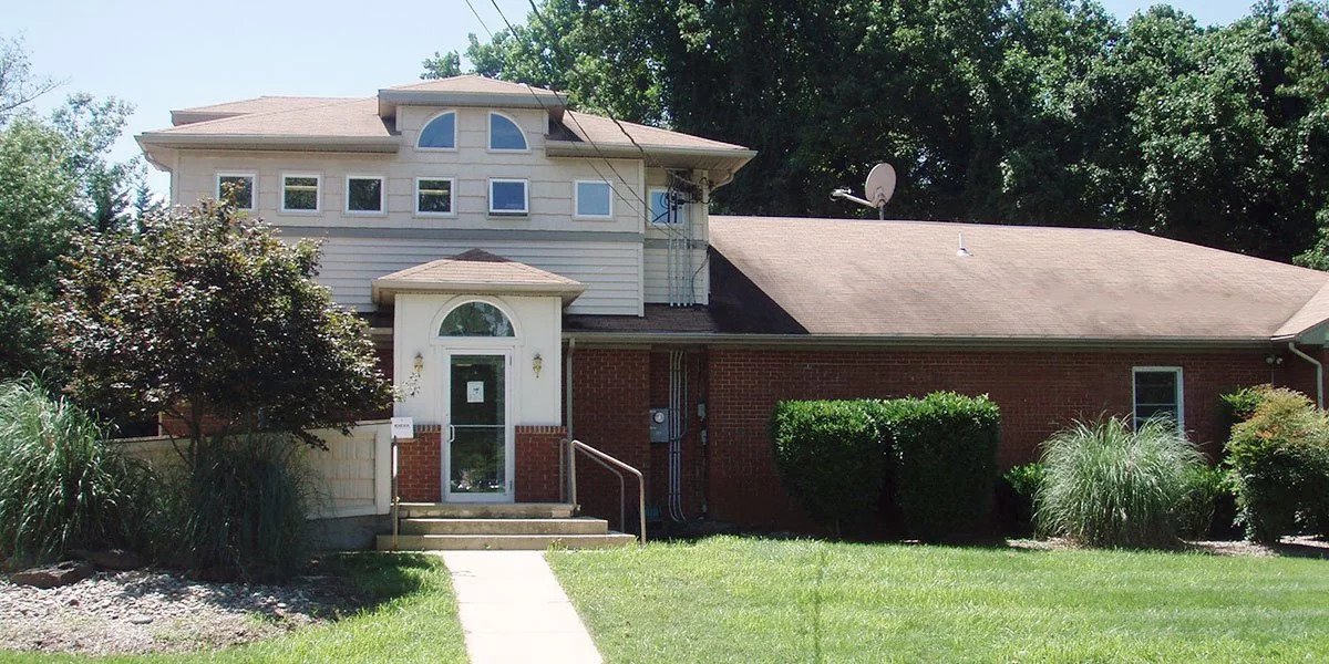 Arnold Pet Station Veterinary Practice Acquisitions & Veterinary