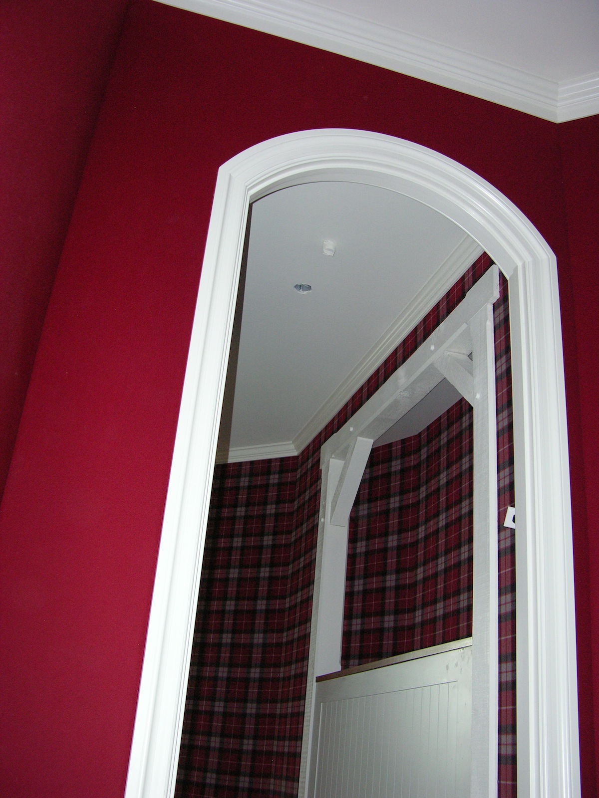 Wall upholstery fabric Pictures of colorful wool fabric on walls