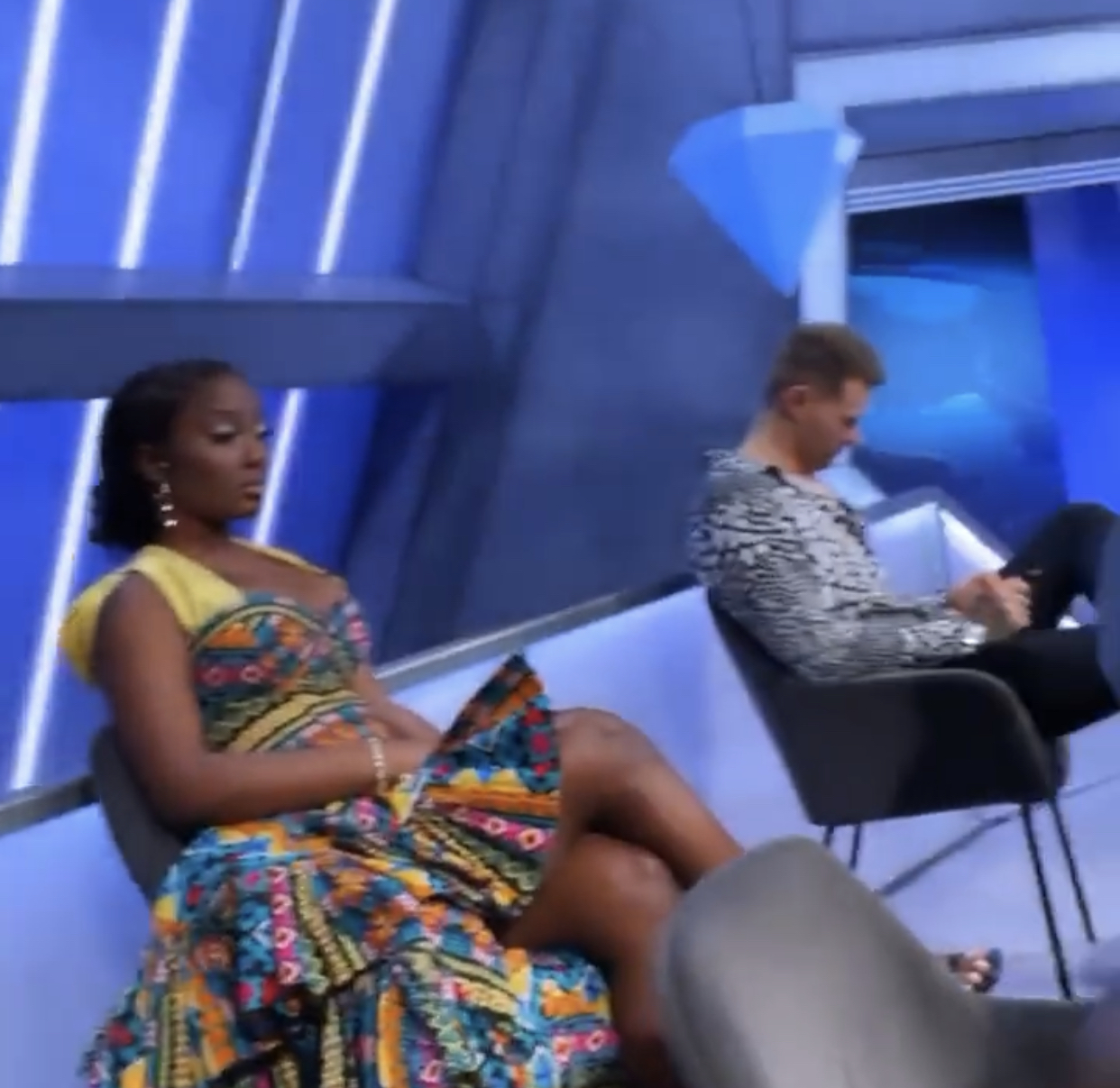 A8B3B716D6924757A4821FF0CD48A66C.jpeg Vevmo(01)