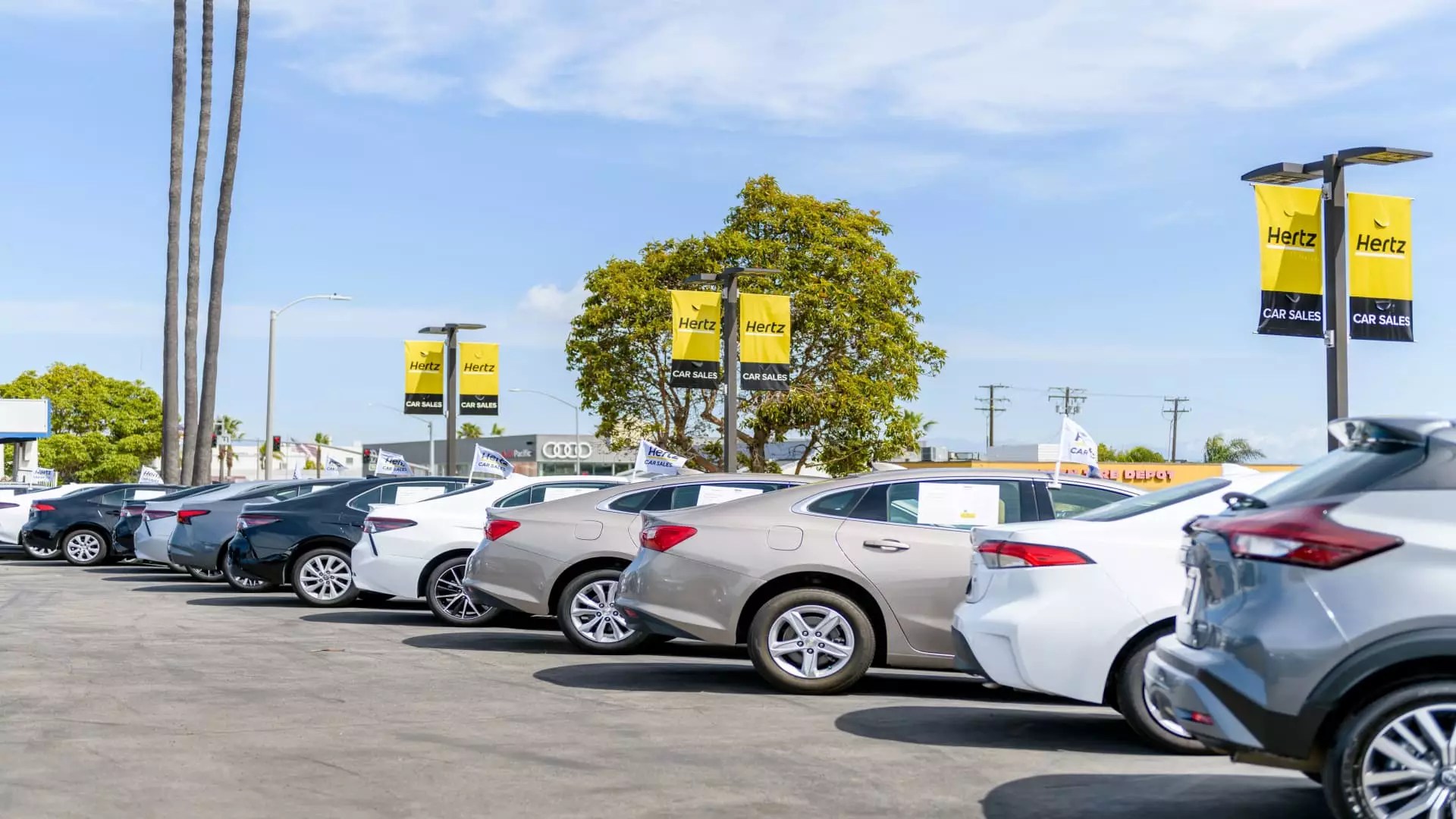 Hertz’s Bold Gamble on Amazon Autos: A Power Play or a Risky Venture?
