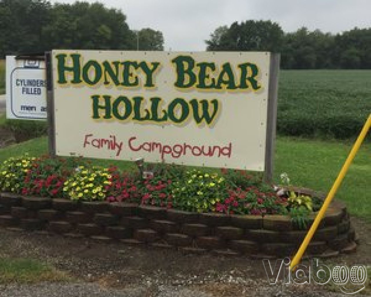 Honey Bear Hollow Family Campground
