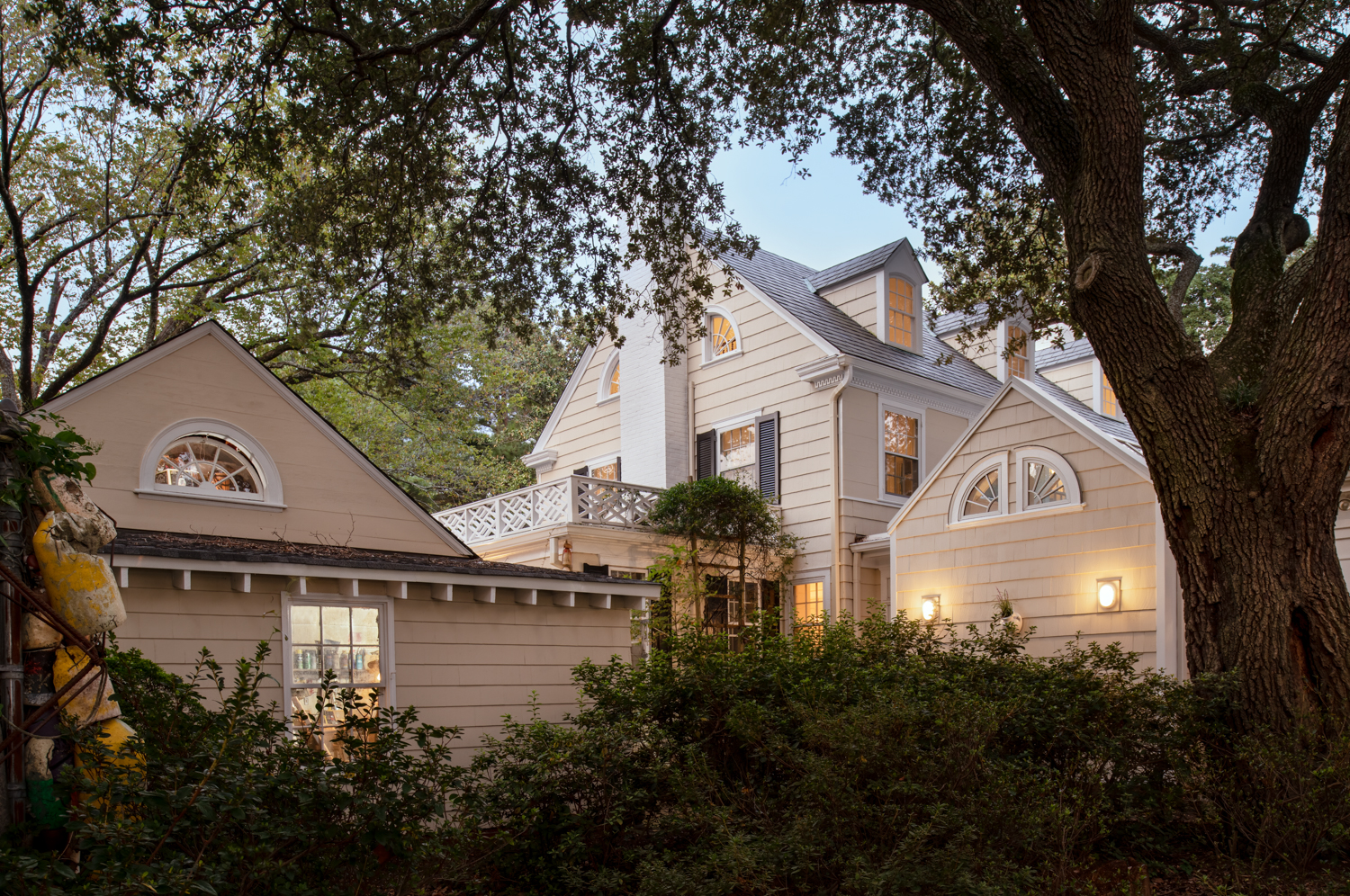 Project Page Gray Residence VIA design