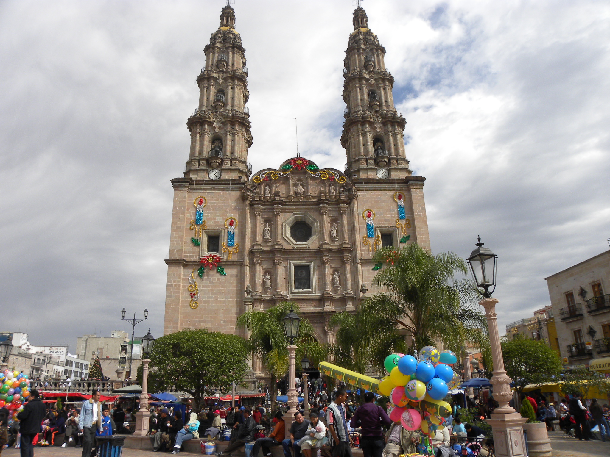 SAN JUAN DE LOS LAGOS viajesvelez