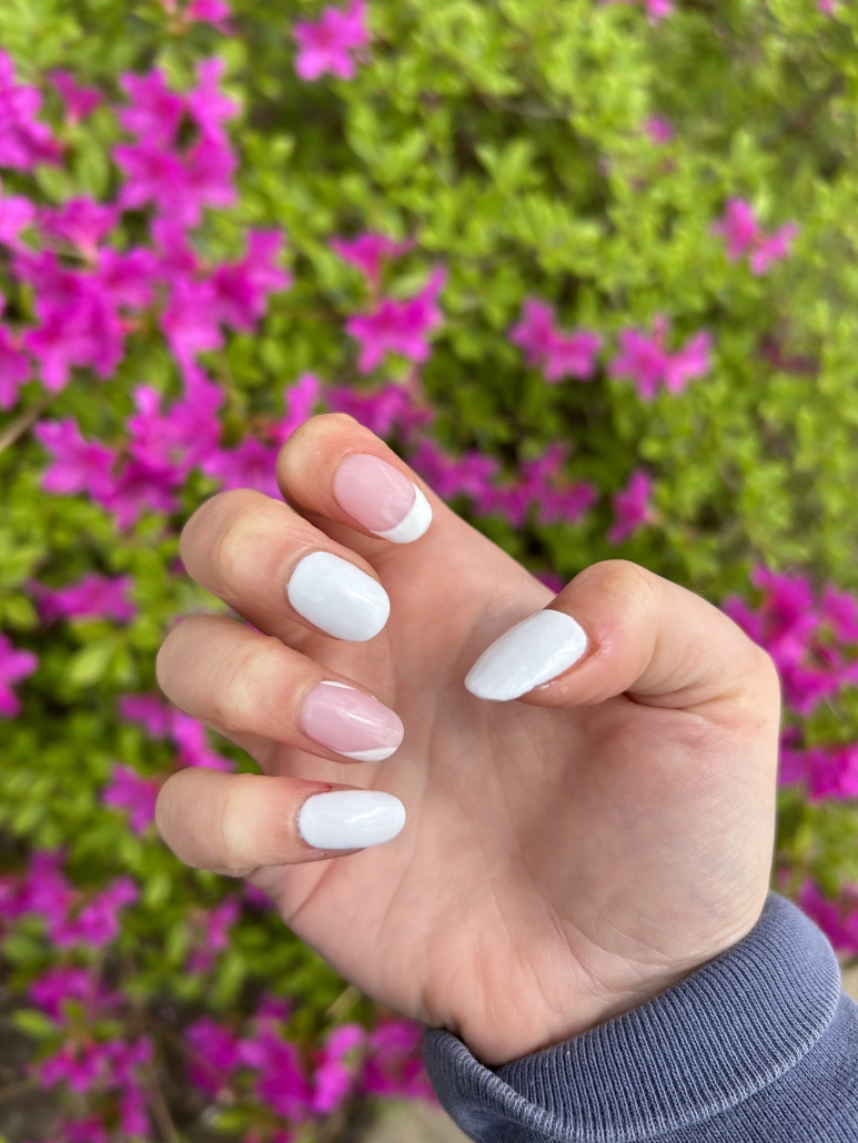 Short White Nails Simple Design Vibrant Guide