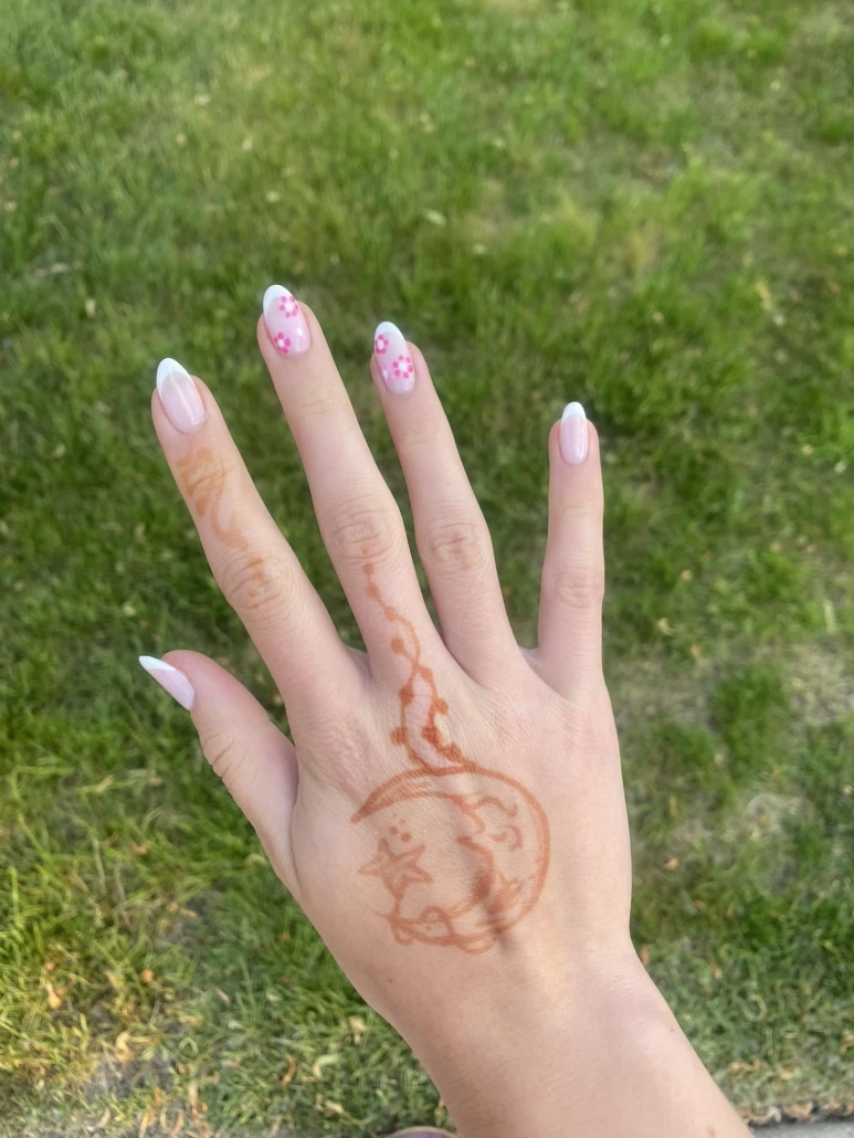 White French Tip Nails with Flowers Vibrant Guide