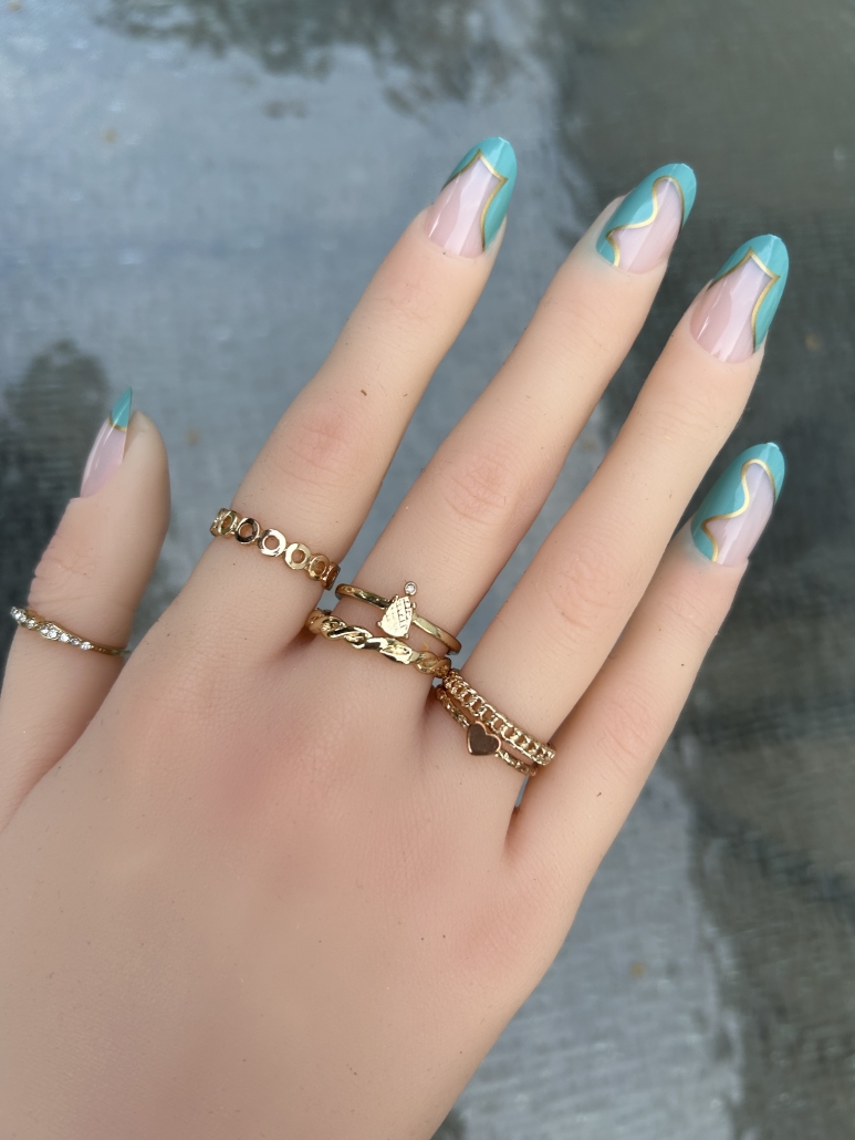 Blue and Gold Nails Design Vibrant Guide