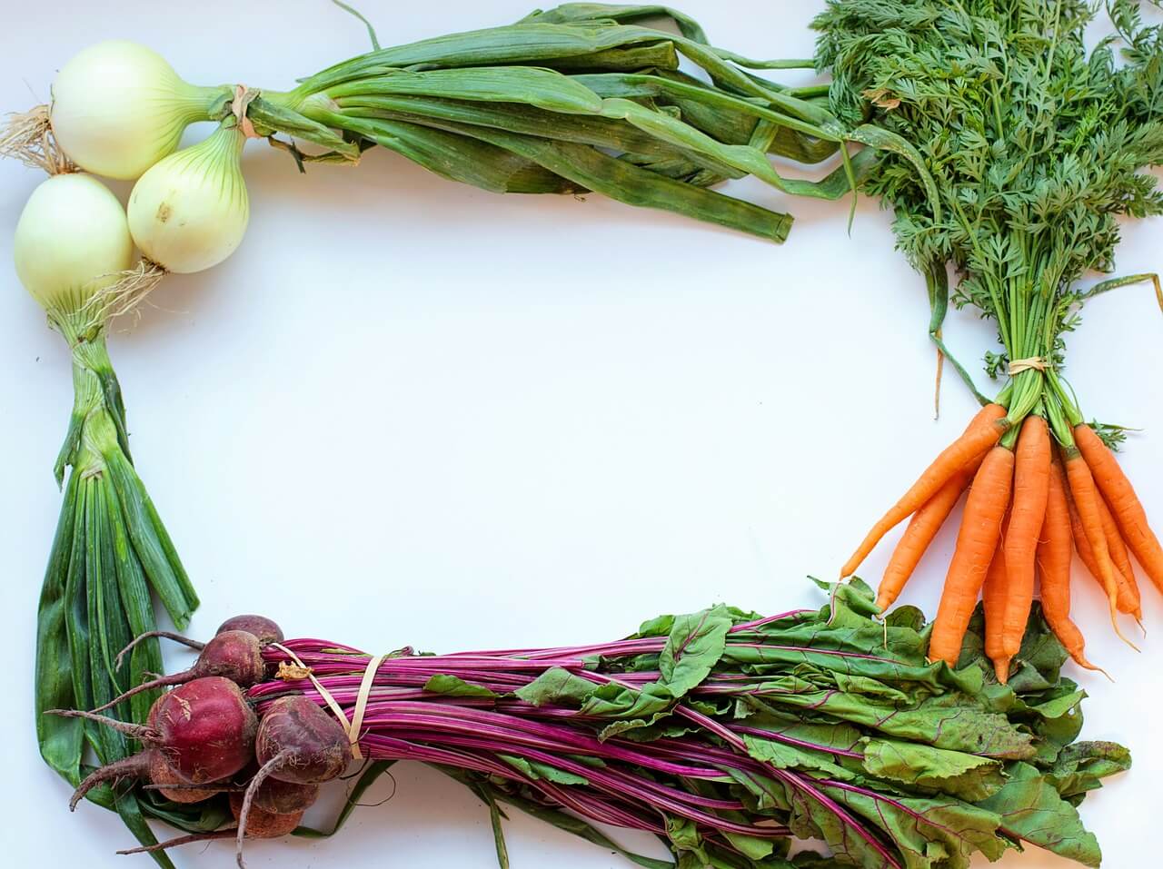 Can You Juice Carrot Greens? (Or Should You Avoid It) Vibrant Happy