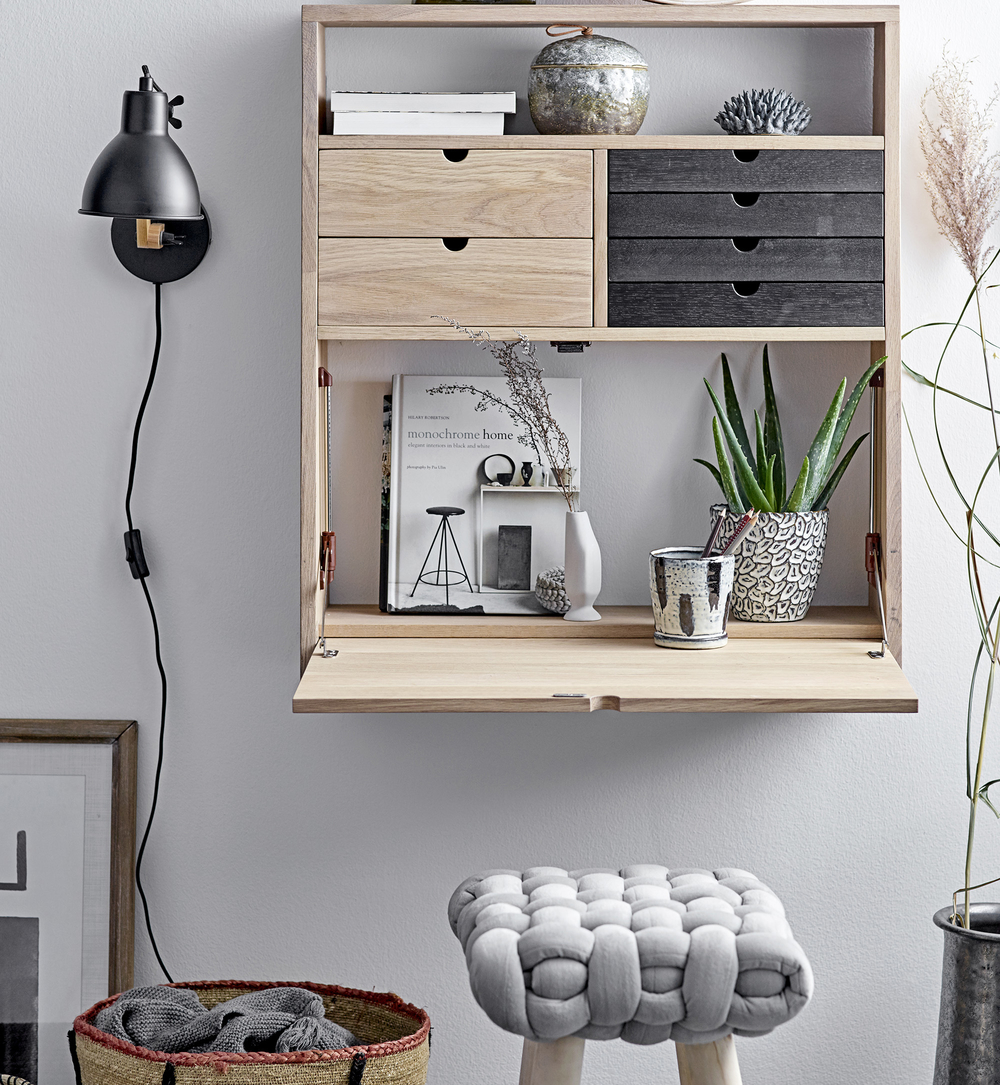 5 Design Tips That Prove Floating Furniture Suit Every Type of Home
