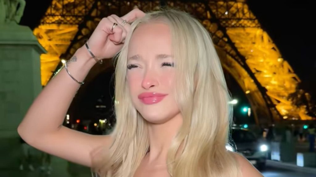 Julia Filippo The TikTok Sensation Igniting Screens with Charisma and