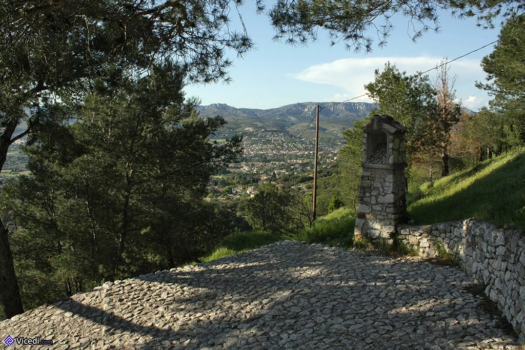 Allauch, village provençal aux portes de Marseille Vicedi voyager