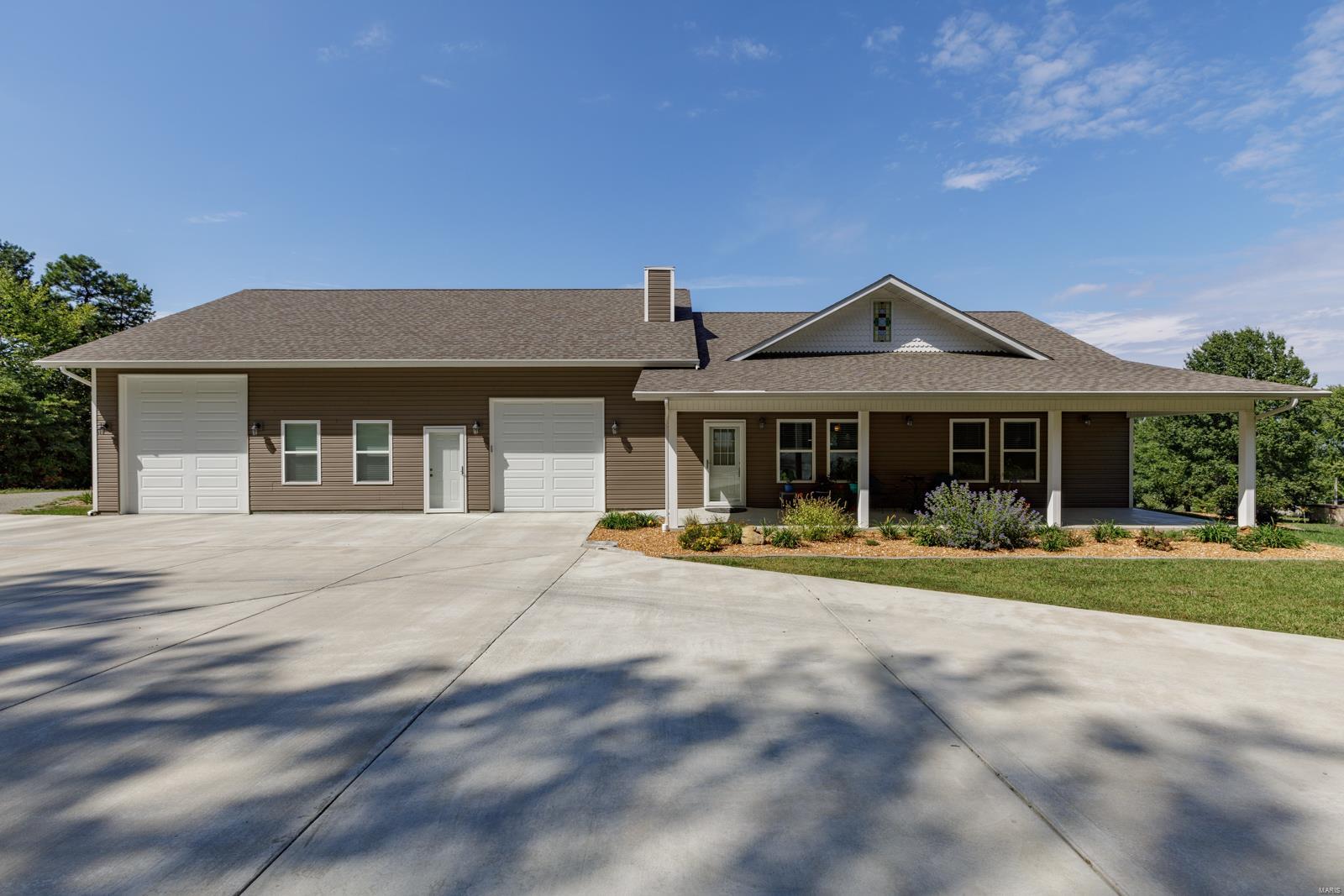 22062284 4739 Tillman Trail Vicky Crocker Realty