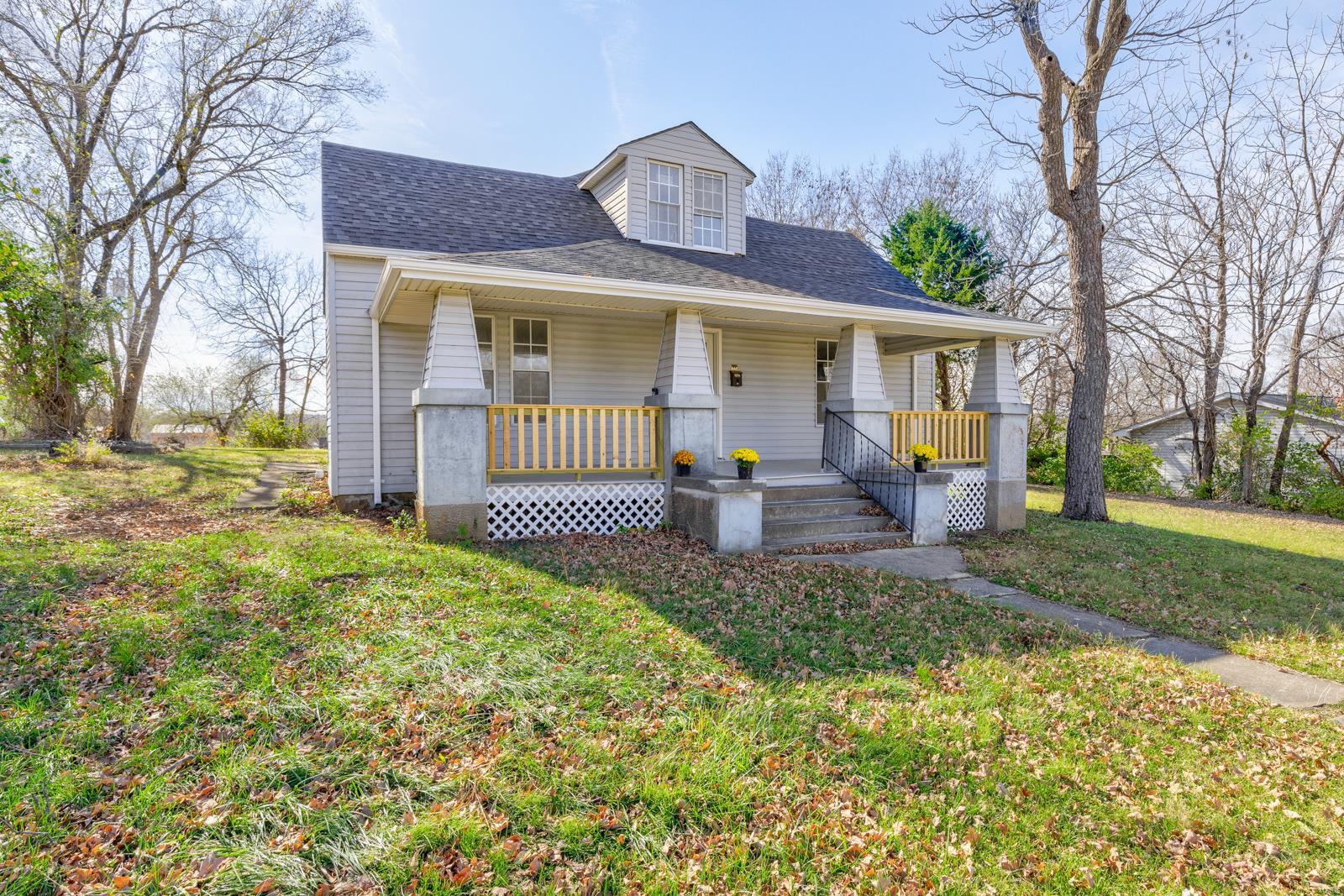 221 Houser Street Vicky Crocker Realty