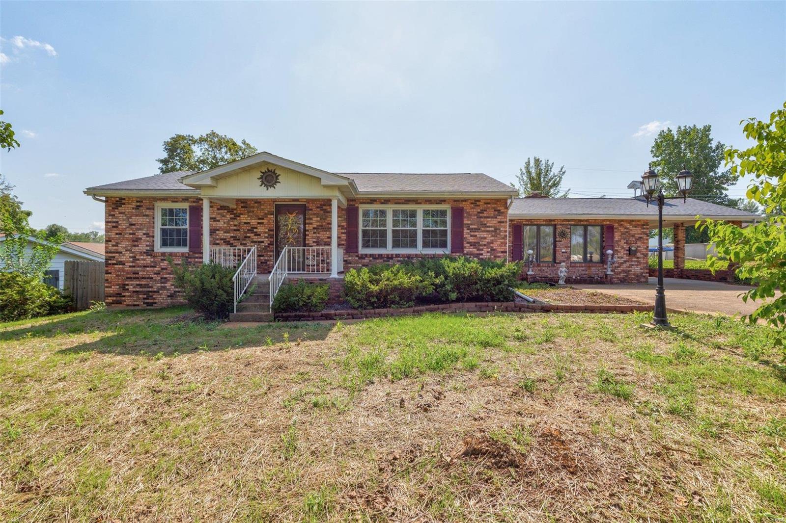 902 Grant Street N Vicky Crocker Realty