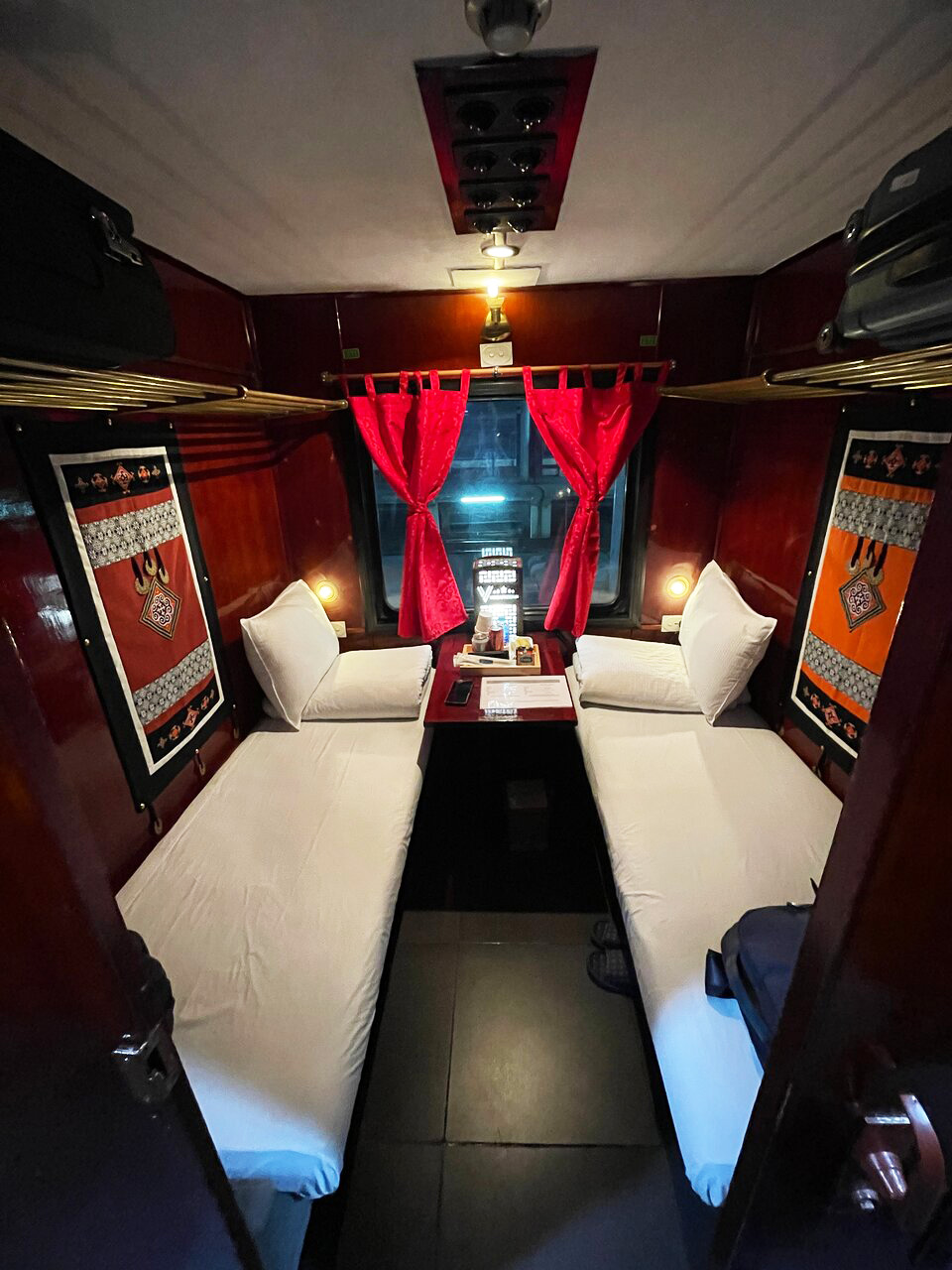 Ticket Reservation Vic Sapa Train