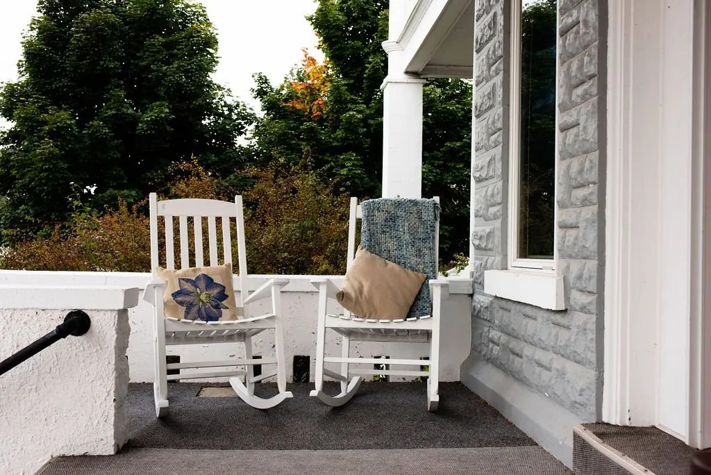 Location Victory Place