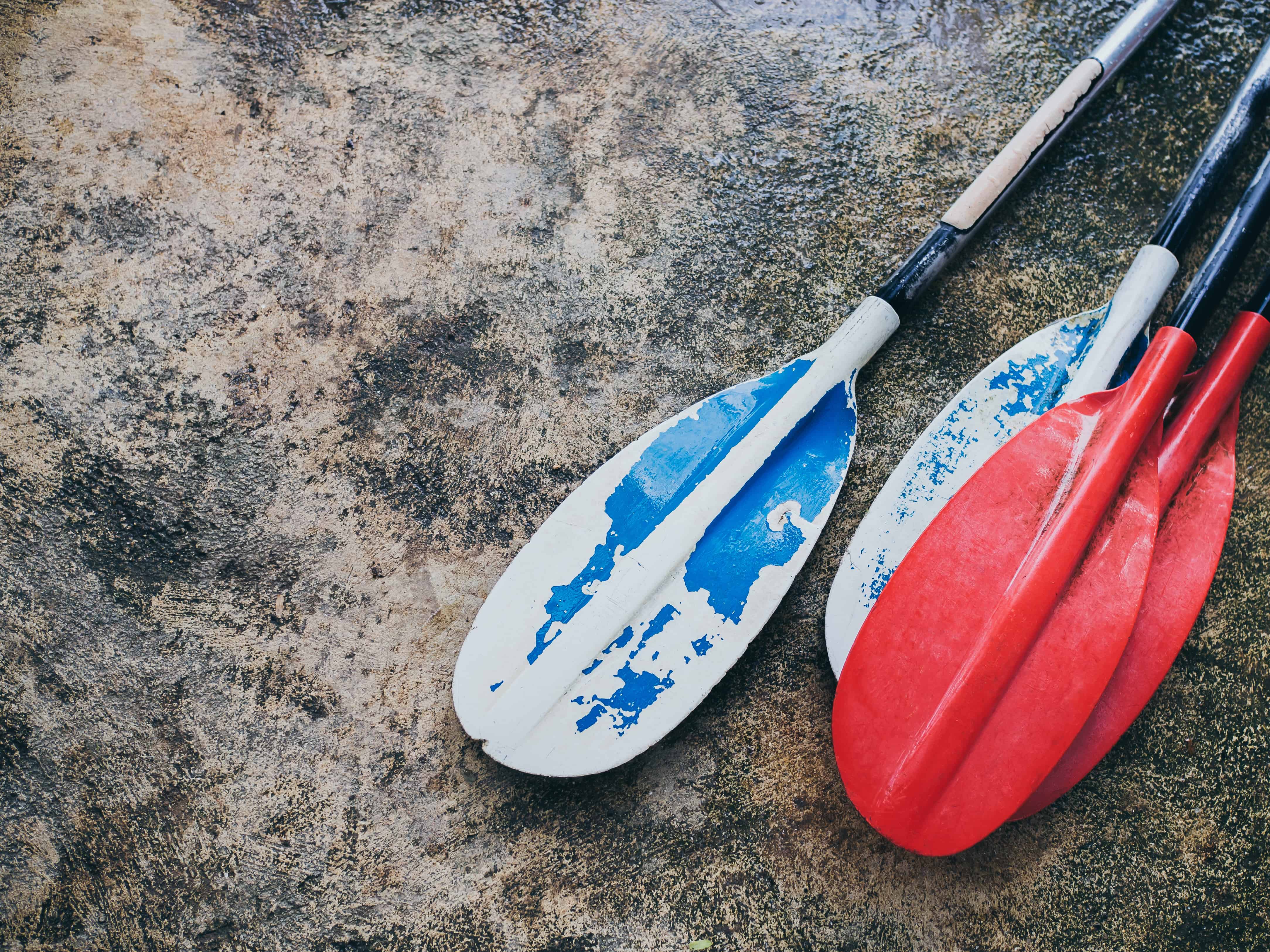 Can You Use A Canoe Paddle In A Kayak? Rapids Riders Sports