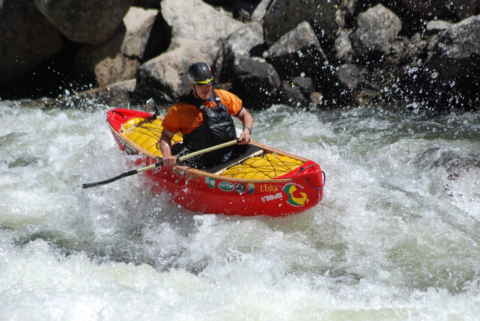 Canoeing Down Whitewater Things To Consider Rapids Riders Sports