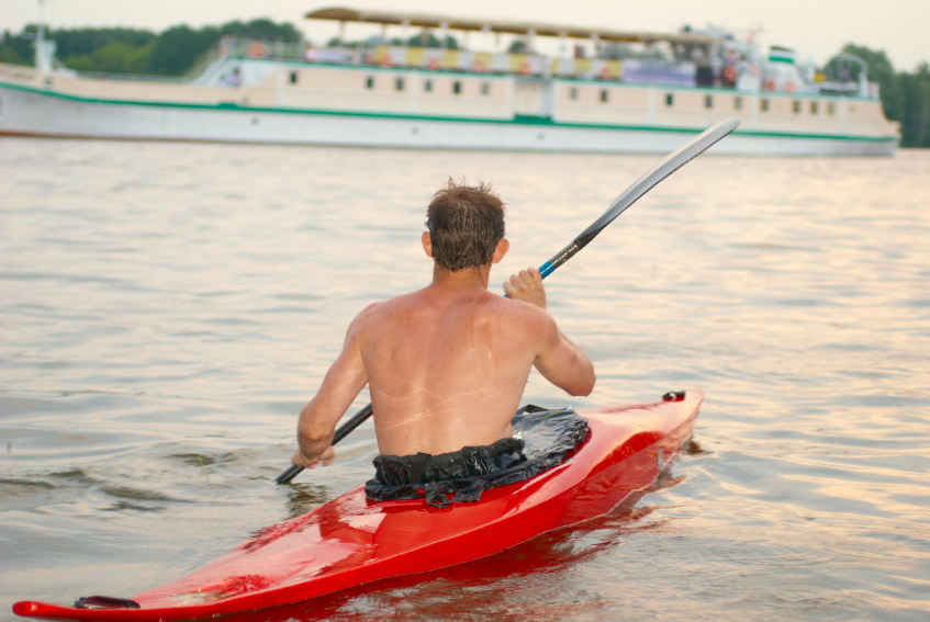 The Proper Way To Paddle A Canoe In Canada Rapids Riders Sports